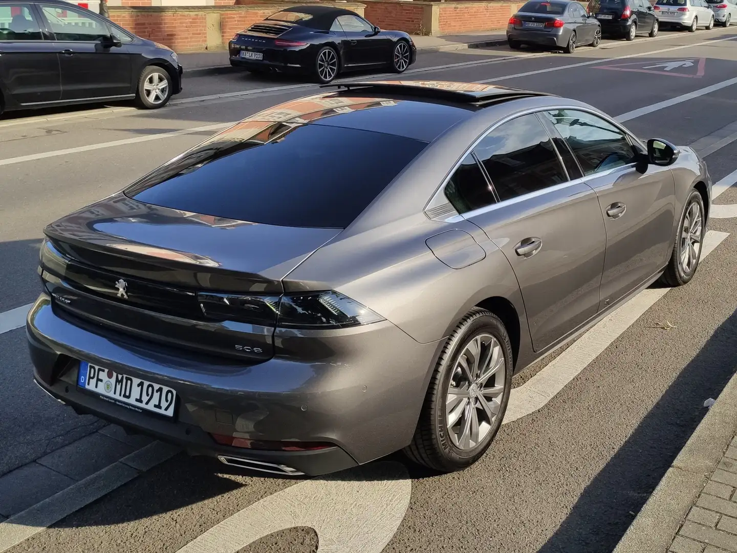 Peugeot 508 BlueHDi 130 Allure PANO-NAVI-LED-KAMERA Grau - 2