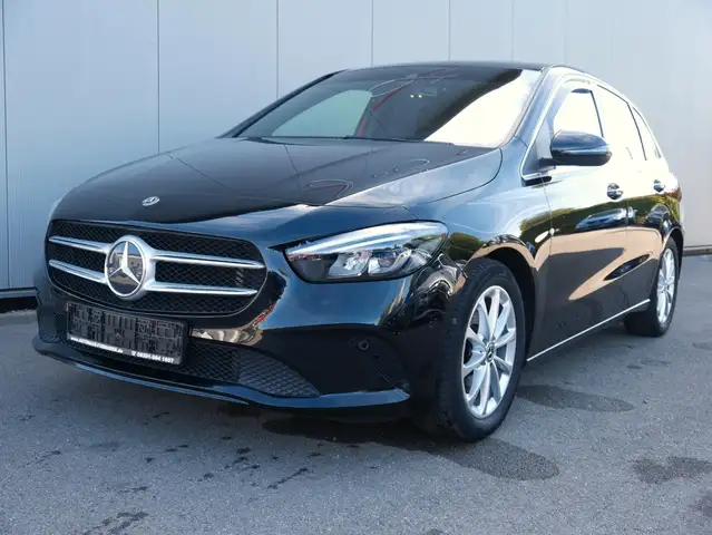 Mercedes-Benz B 200 Progressive NAVI PREM/LED/AHK/PDC