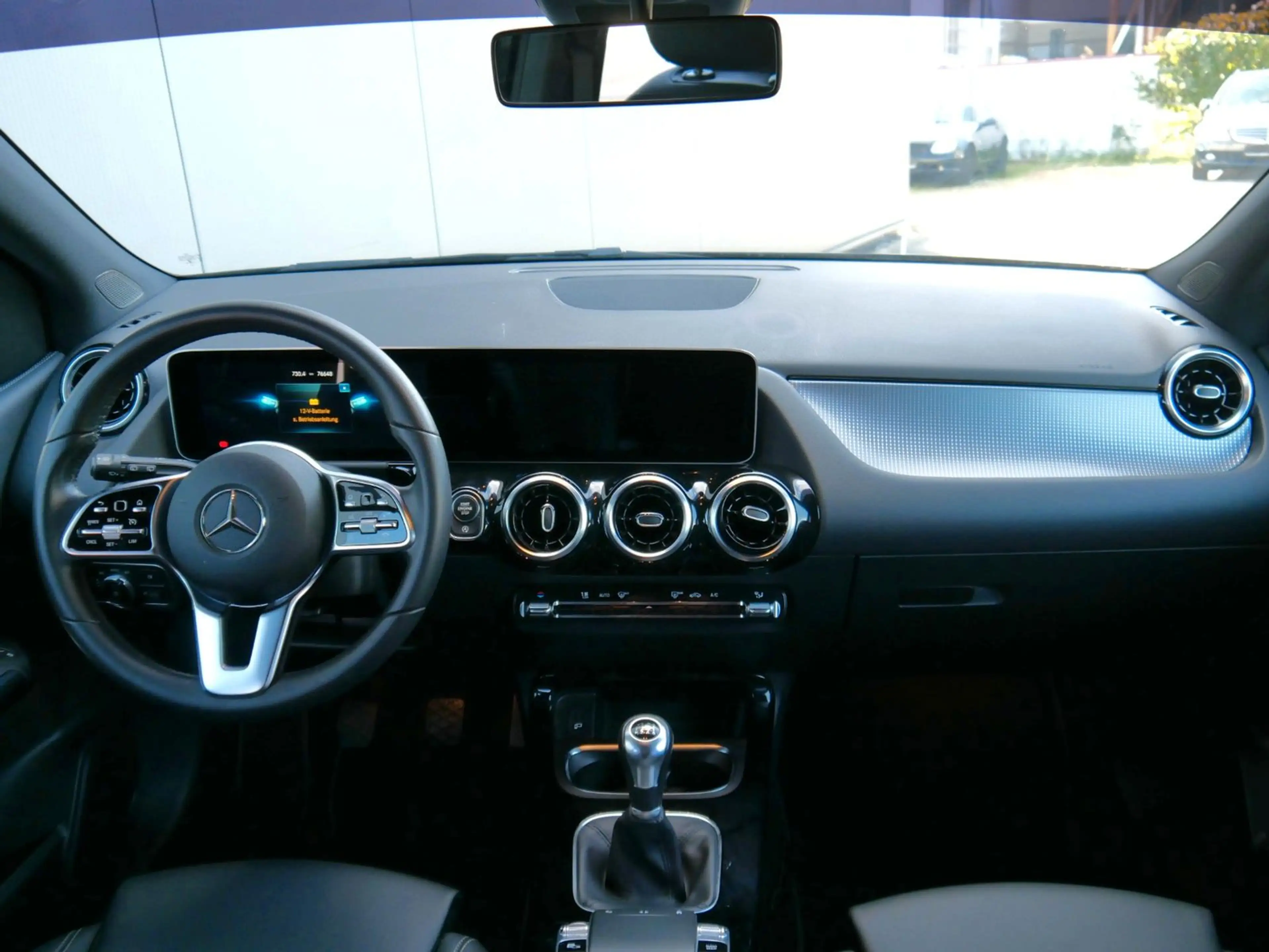 Mercedes-Benz B 200 Progressive NAVI-PREM/LED/AHK/PDC — photo 15