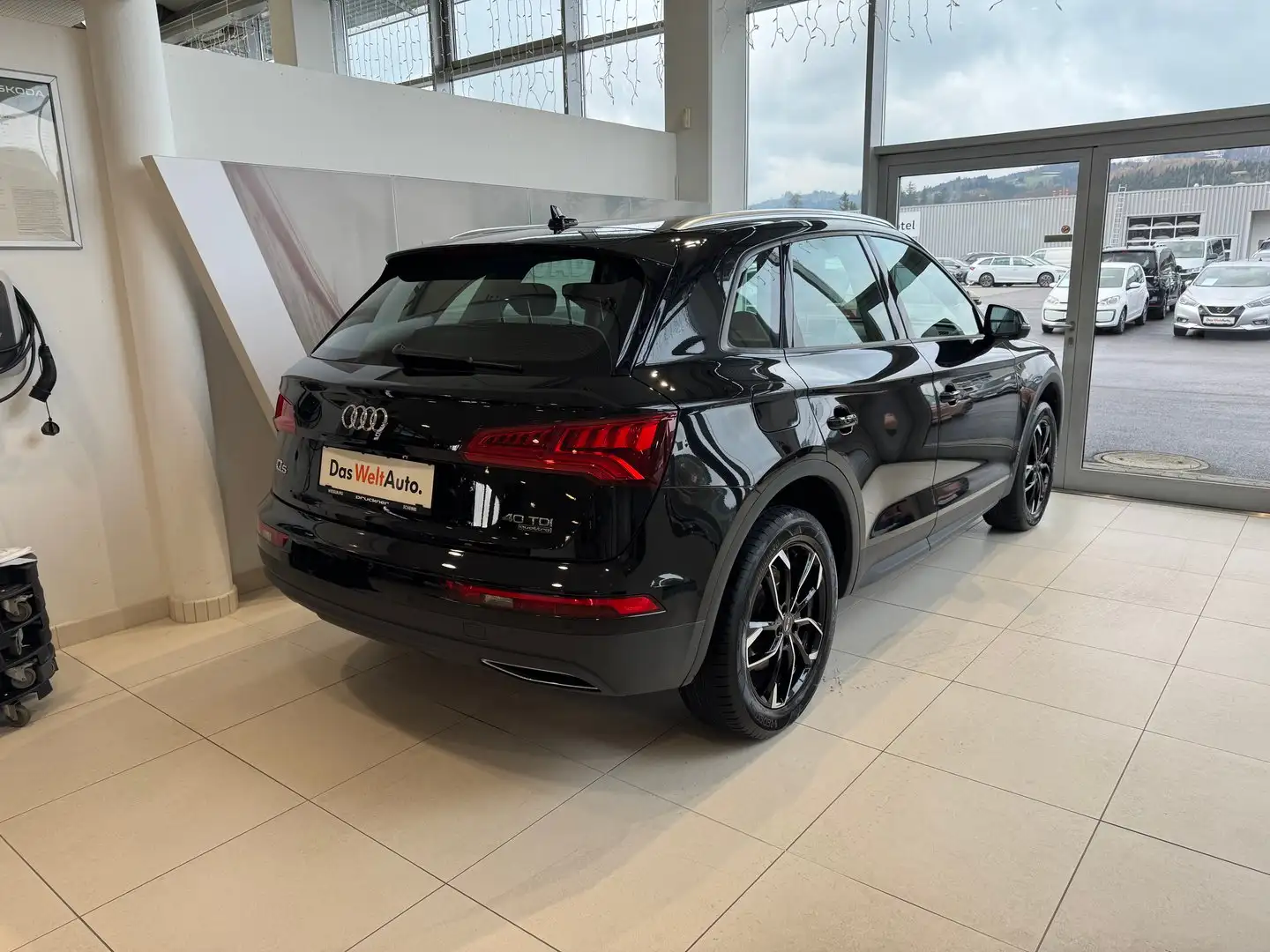 Audi Q5 40 TDI ultra quattro Schwarz - 2