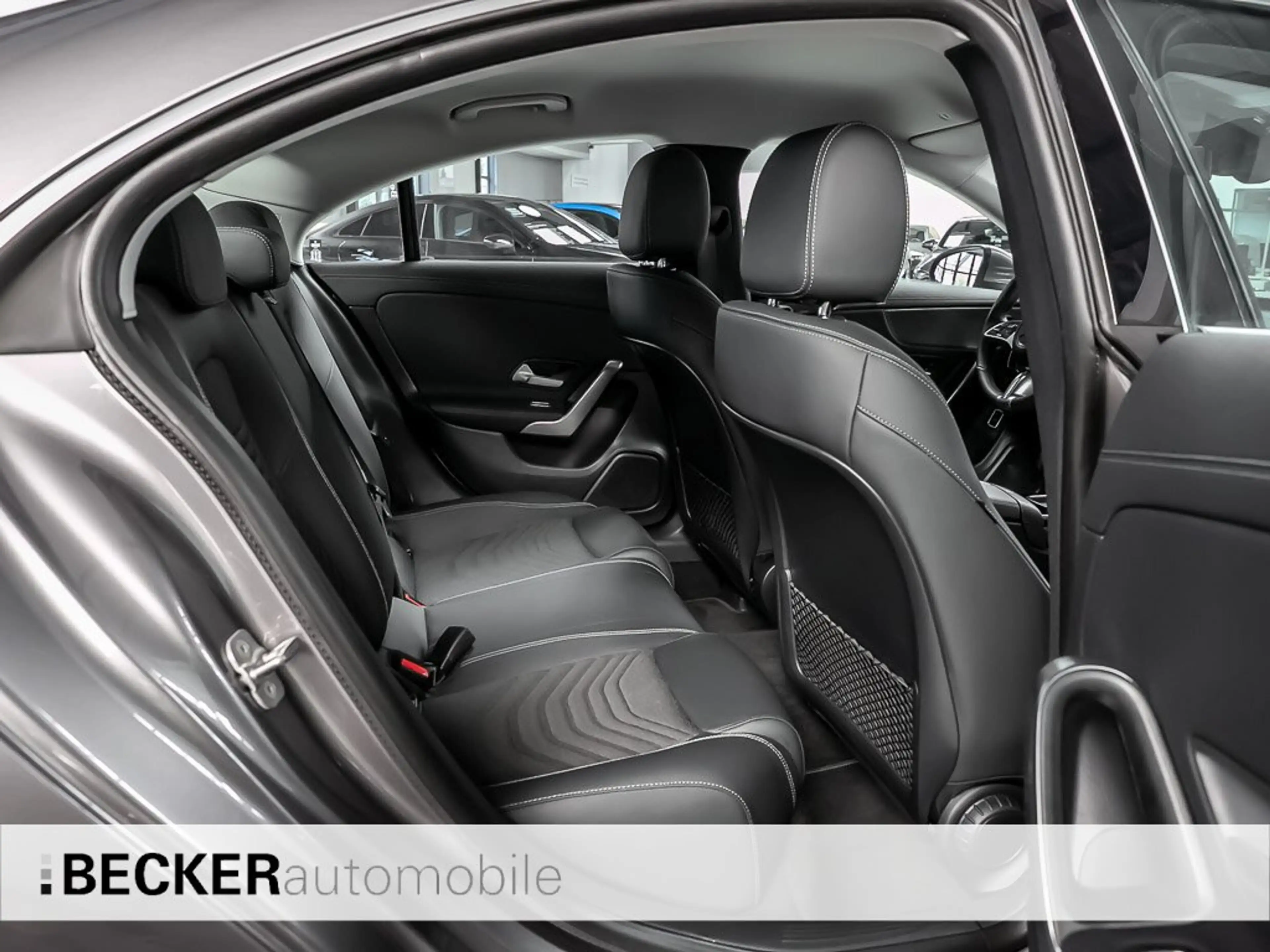 Mercedes-Benz CLA 180 CLA 180 Coupé PROGRESSIVE WINTERPAKET KAMERA LED — photo 7