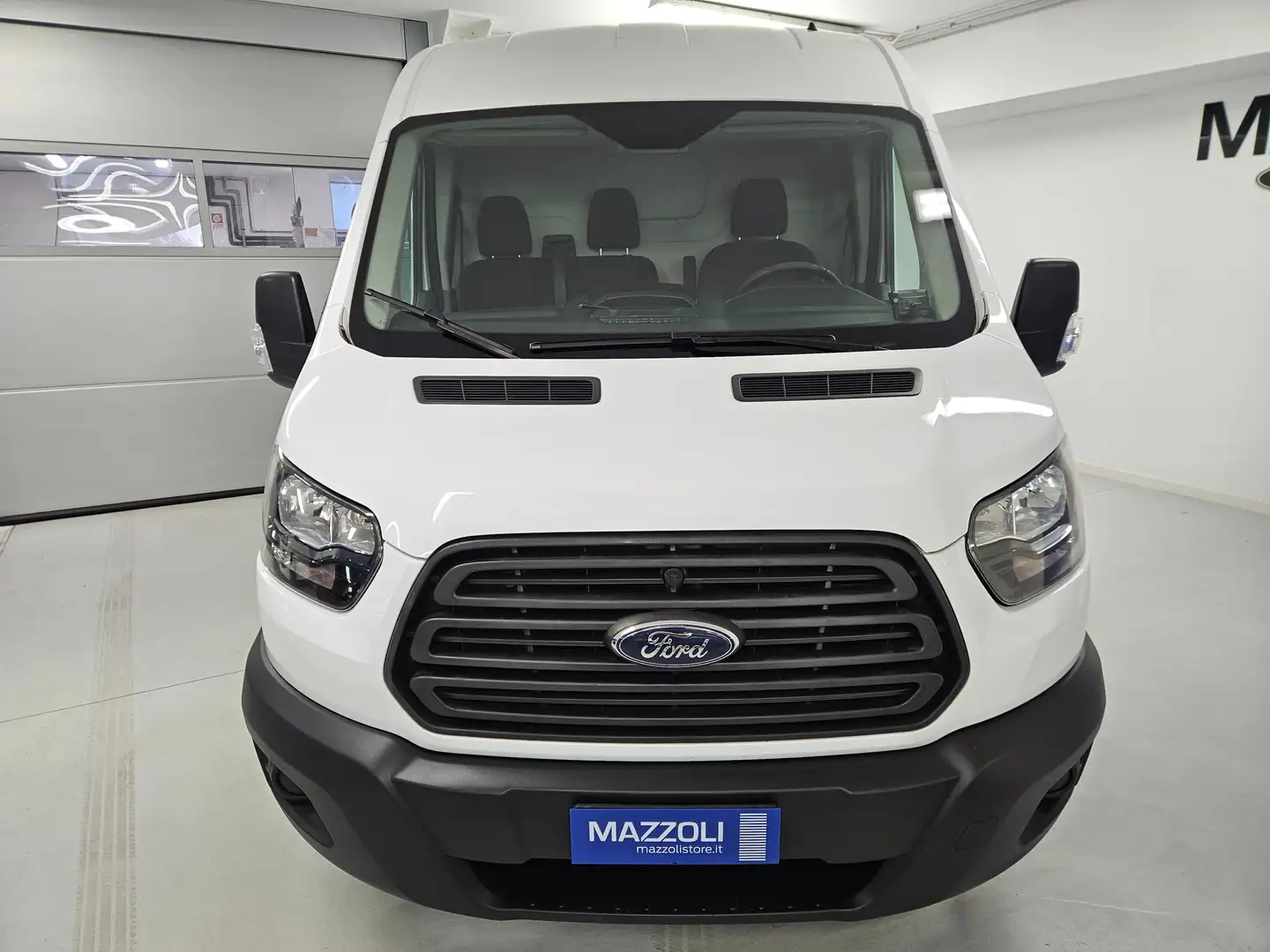 Ford Transit 330 Van 2.0TDCi 130CV L2 H2 Entry Wit - 2