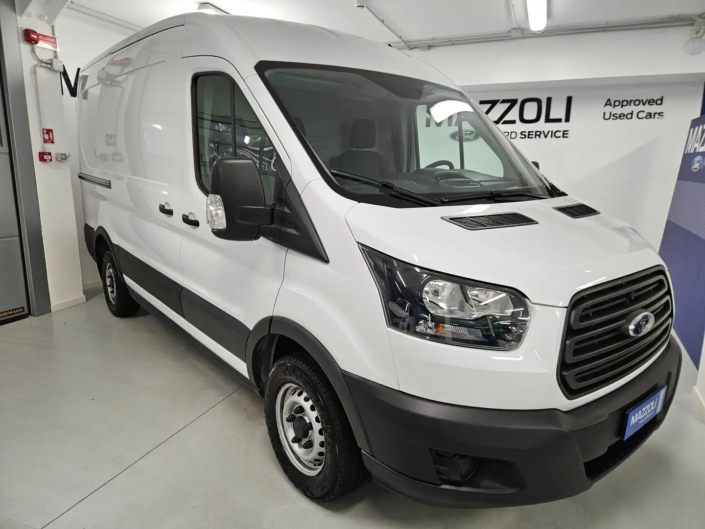 Ford Transit 330 Van 2.0TDCi 130CV L2 H2 Entry Wit - 1