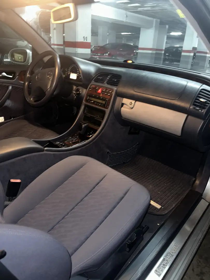 Mercedes-Benz CLK 230 K Elegance - 2