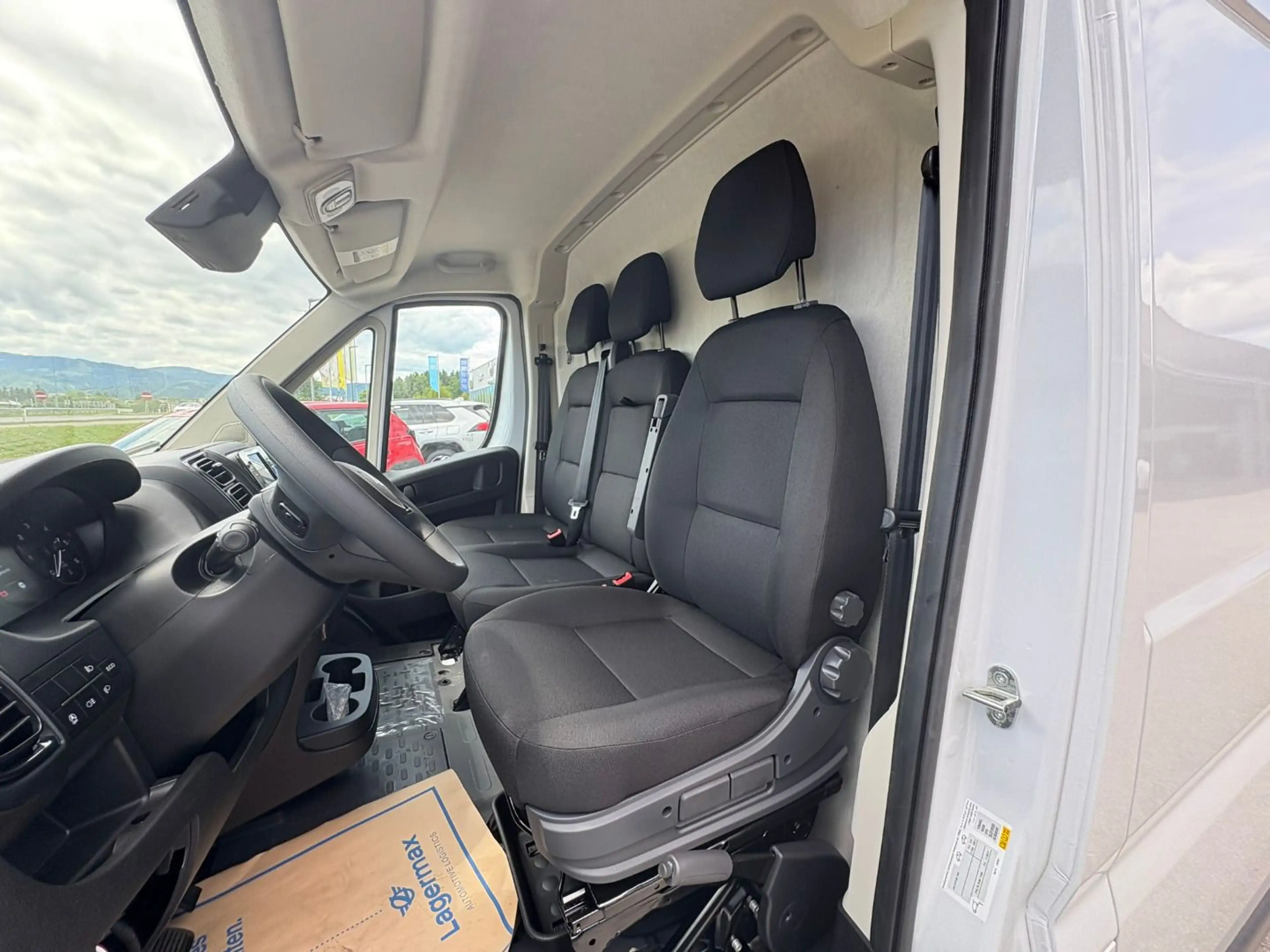 Fiat Ducato 35+ L4H2 BlueHDi 140 S&S — photo 7