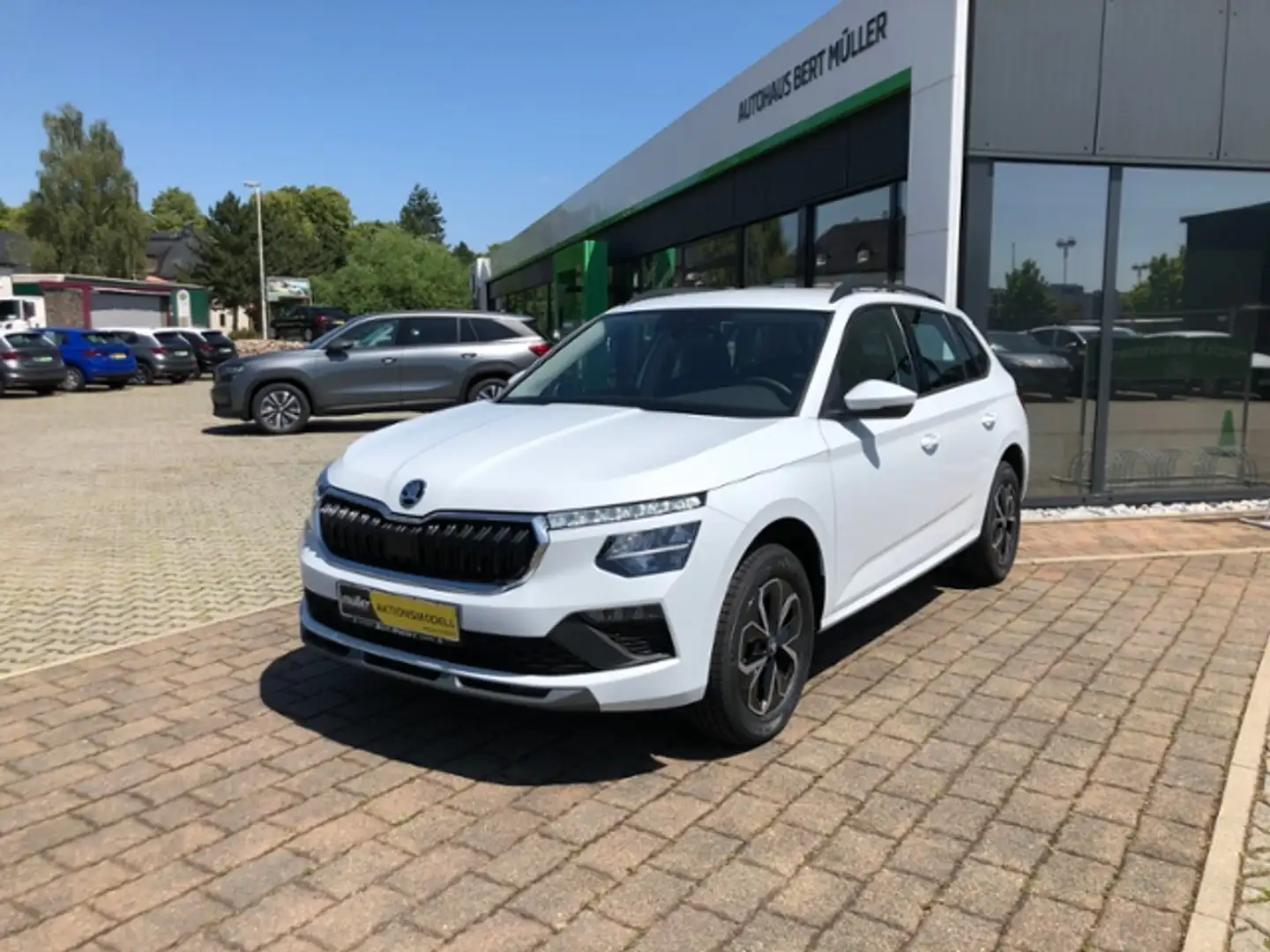 Skoda Kamiq TSI 5-Jahre Garantie LED PDC Kamera Weiß - 2