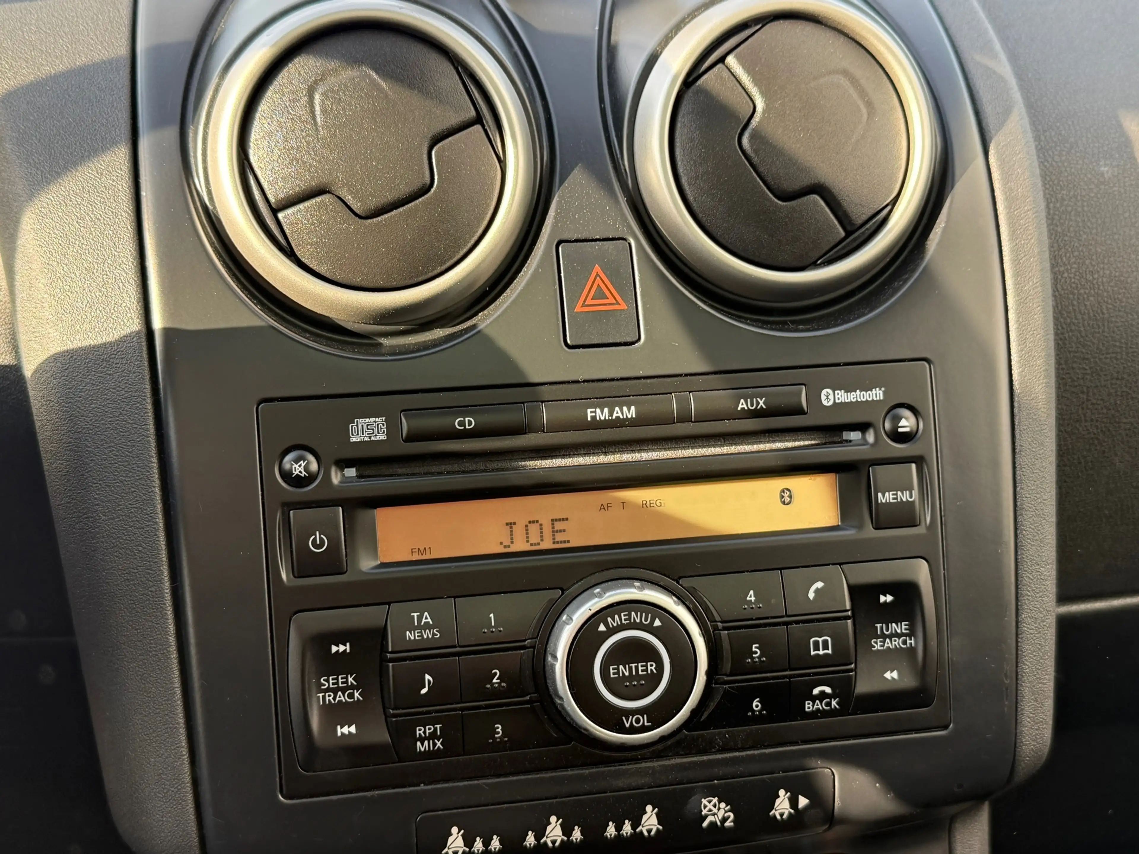Nissan Qashqai+2 2.0 Optima Clima | Cruise | Parkeersensoren | Spor — photo 11
