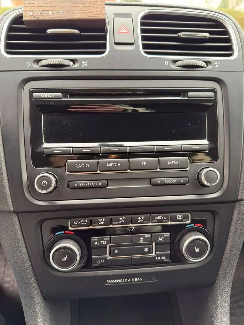 Volkswagen Golf Variant 1,6l Kombi Schwarz - 1