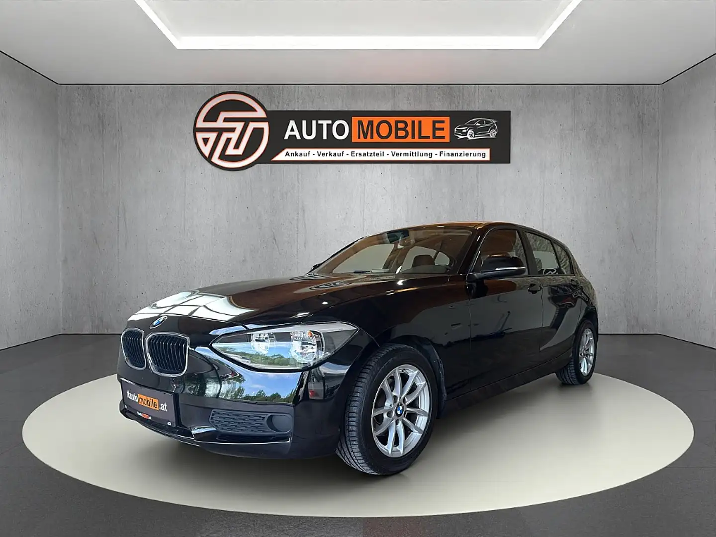 BMW 116 i Noir - 1
