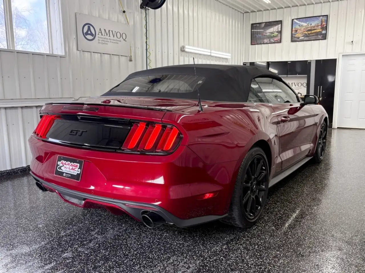 Ford Mustang снимка Ford Mustang