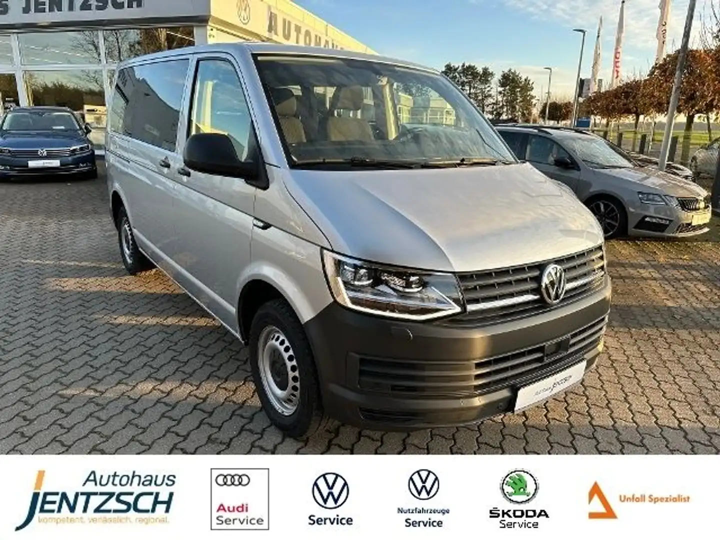 Volkswagen T6 Caravelle LED/Navi/PDC/ACC/GRA Plateado - 1