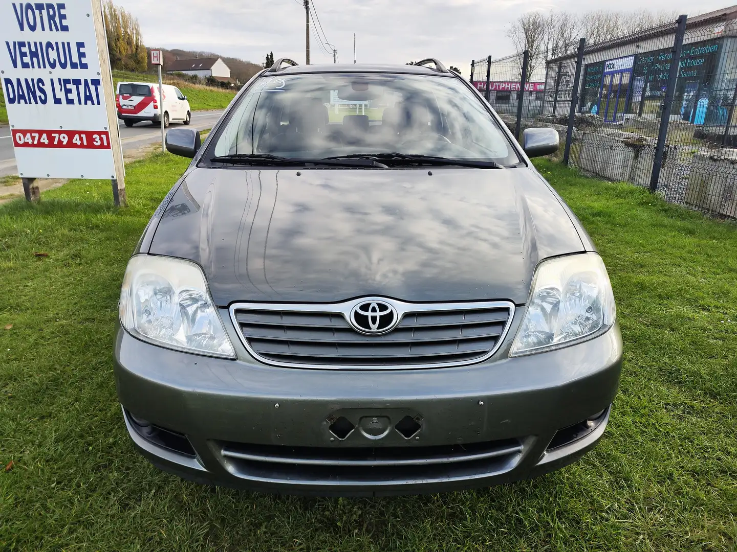 Toyota Corolla 1.6i VVT-i 16v Linea Sol Grijs - 2