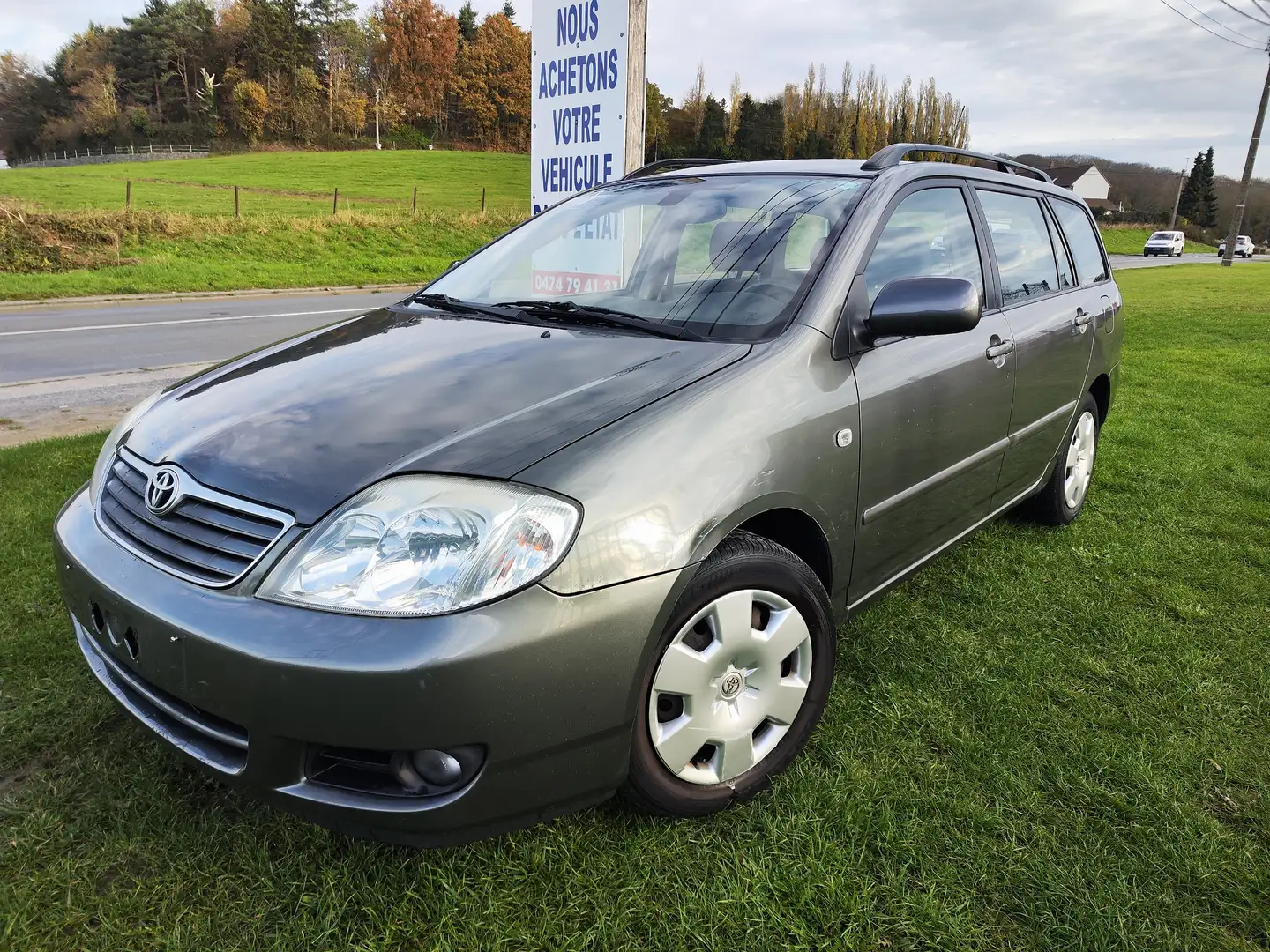 Toyota Corolla 1.6i VVT-i 16v Linea Sol Grijs - 1