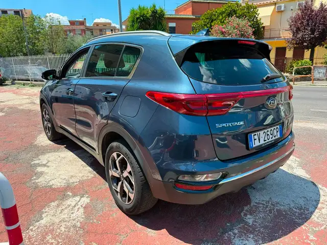 Kia Sportage view 2