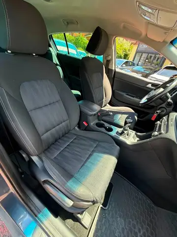 Kia Sportage view 8