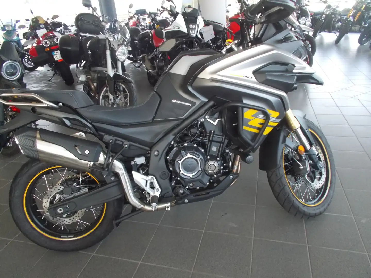 Voge Valico 525 DSX Nero - 2