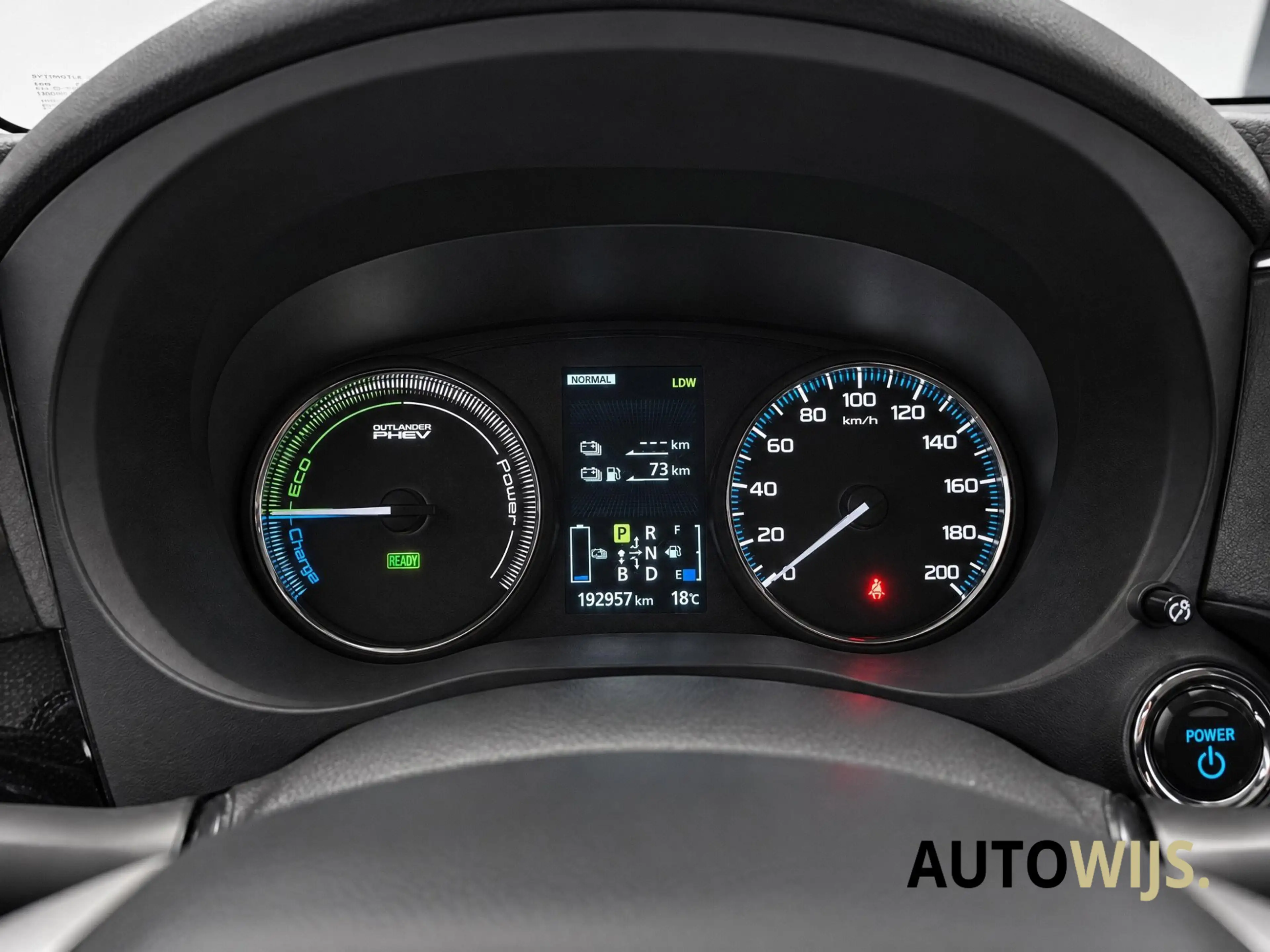 Mitsubishi Outlander 2.0 PHEV instyle+|PANO|LEDER|NL AUTO|TREKHAAK|VOL! — photo 14