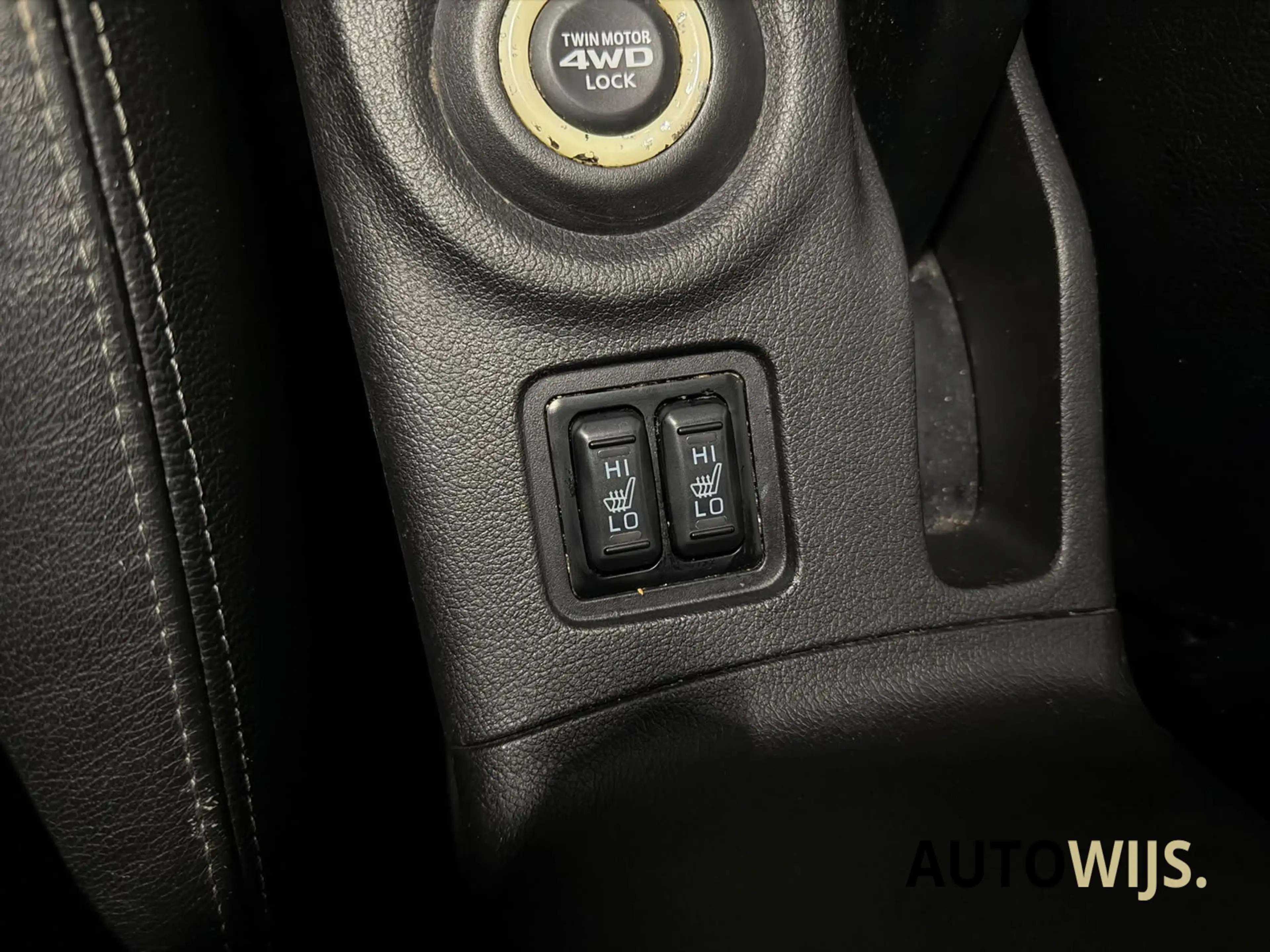 Mitsubishi Outlander 2.0 PHEV instyle+|PANO|LEDER|NL AUTO|TREKHAAK|VOL! — photo 19