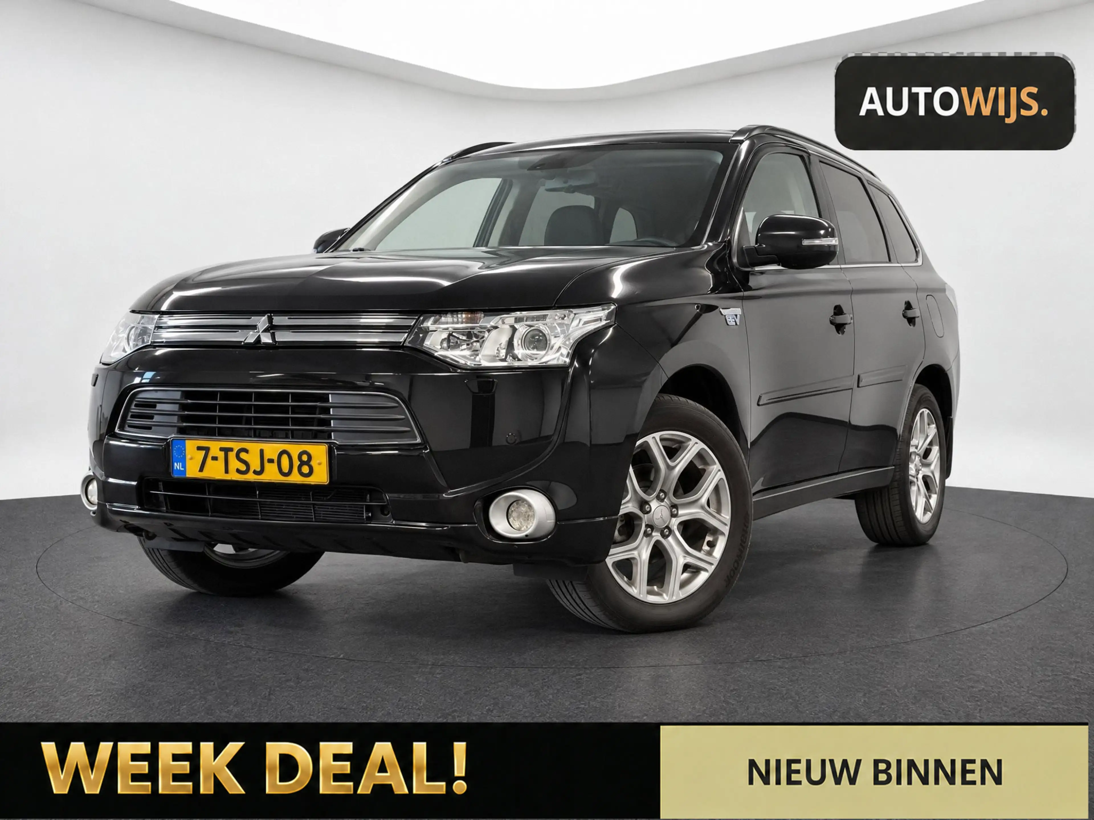 Mitsubishi Outlander 2.0 PHEV instyle+|PANO|LEDER|NL AUTO|TREKHAAK|VOL!