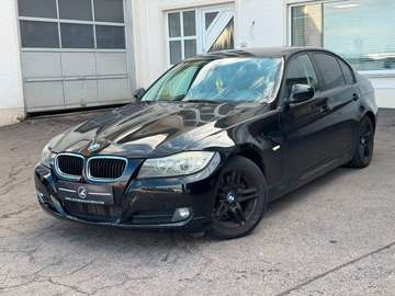 d Limousine 8-FACH NAVI PDC SHZ LEDER 2ZKLIMA