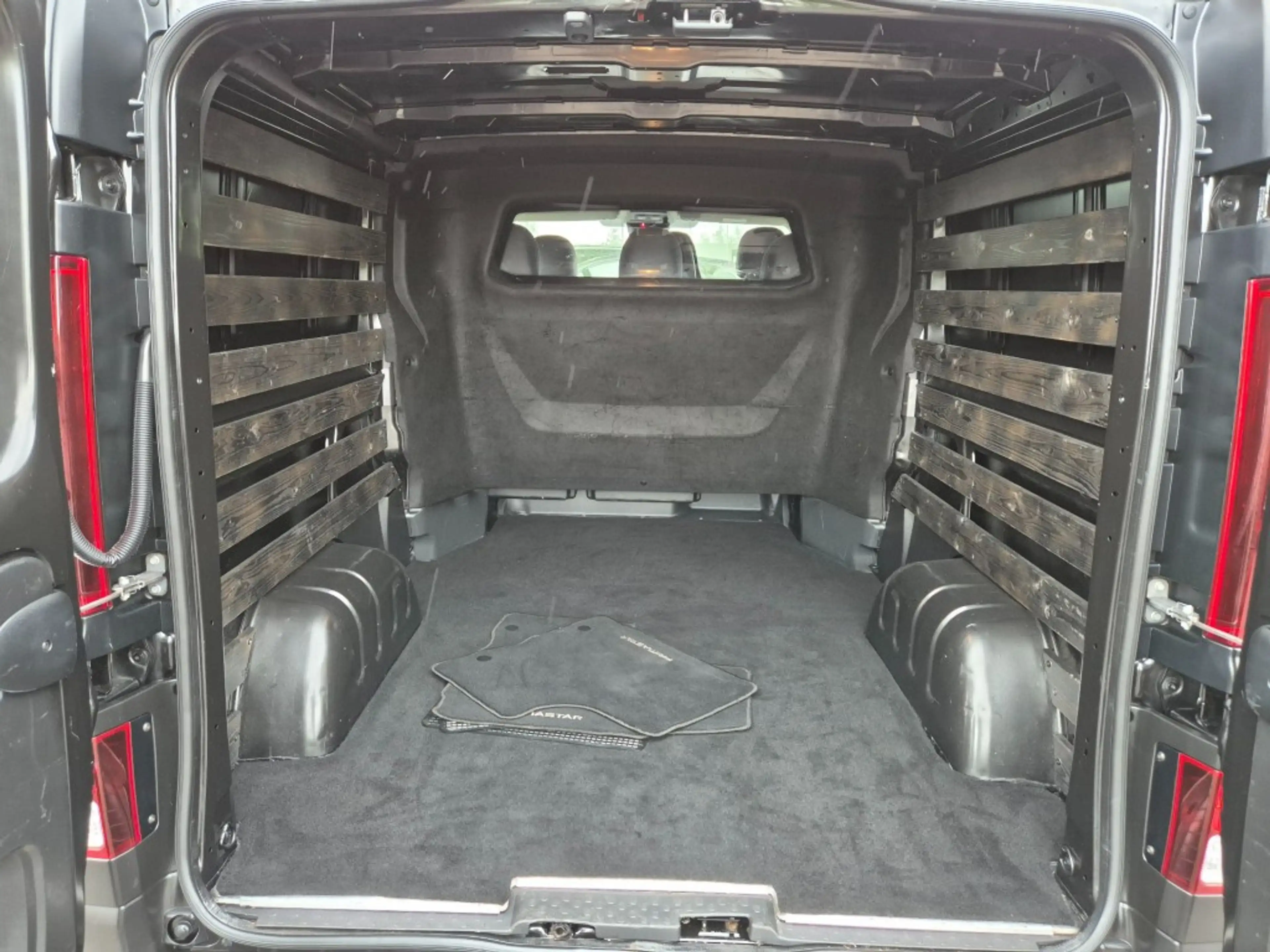 Nissan Primastar 2.0 DCI 130PK L2H1 N-CONNECTA 6-PERSOONS LED NAVI — photo 16