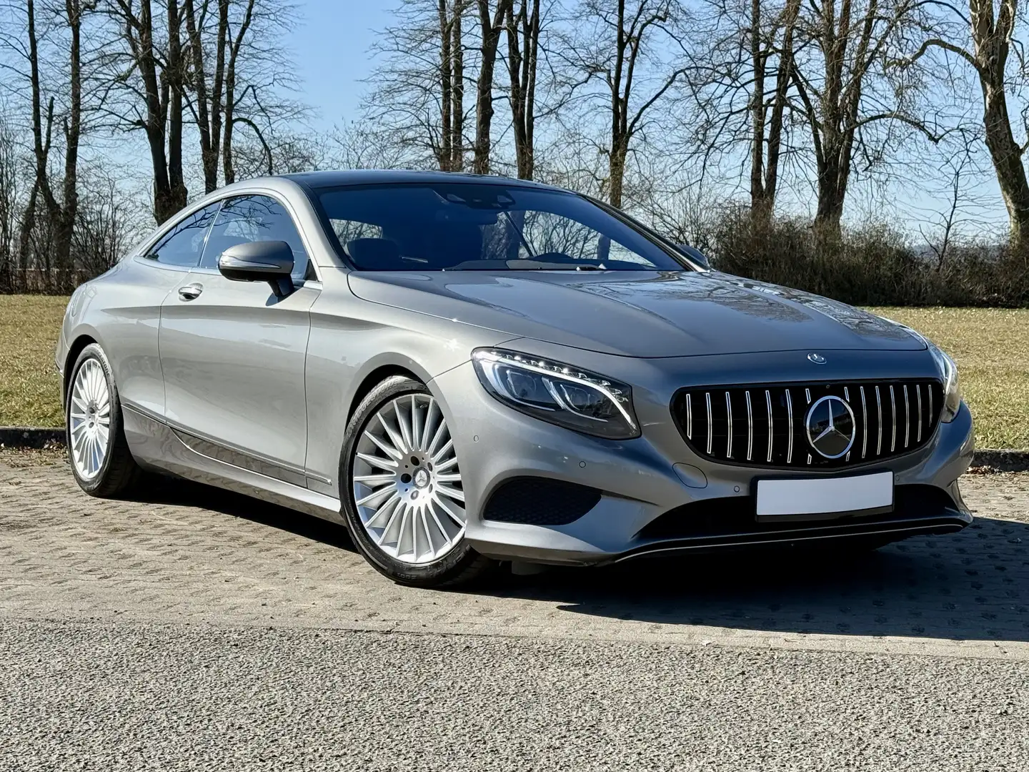 Mercedes-Benz S 500 Coupe 4Matic / deutsch / unfallfrei / VOLL Grijs - 1