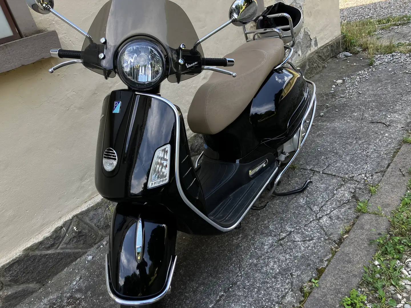 Vespa GTS 250ie - 2