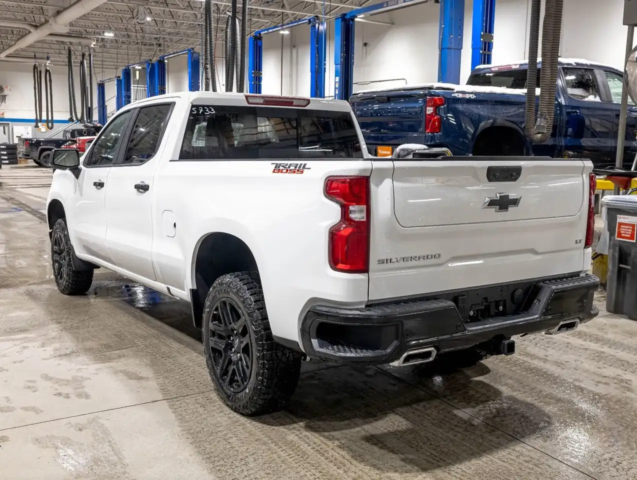 Chevrolet Silverado 1500 снимка Chevrolet Silverado 1500