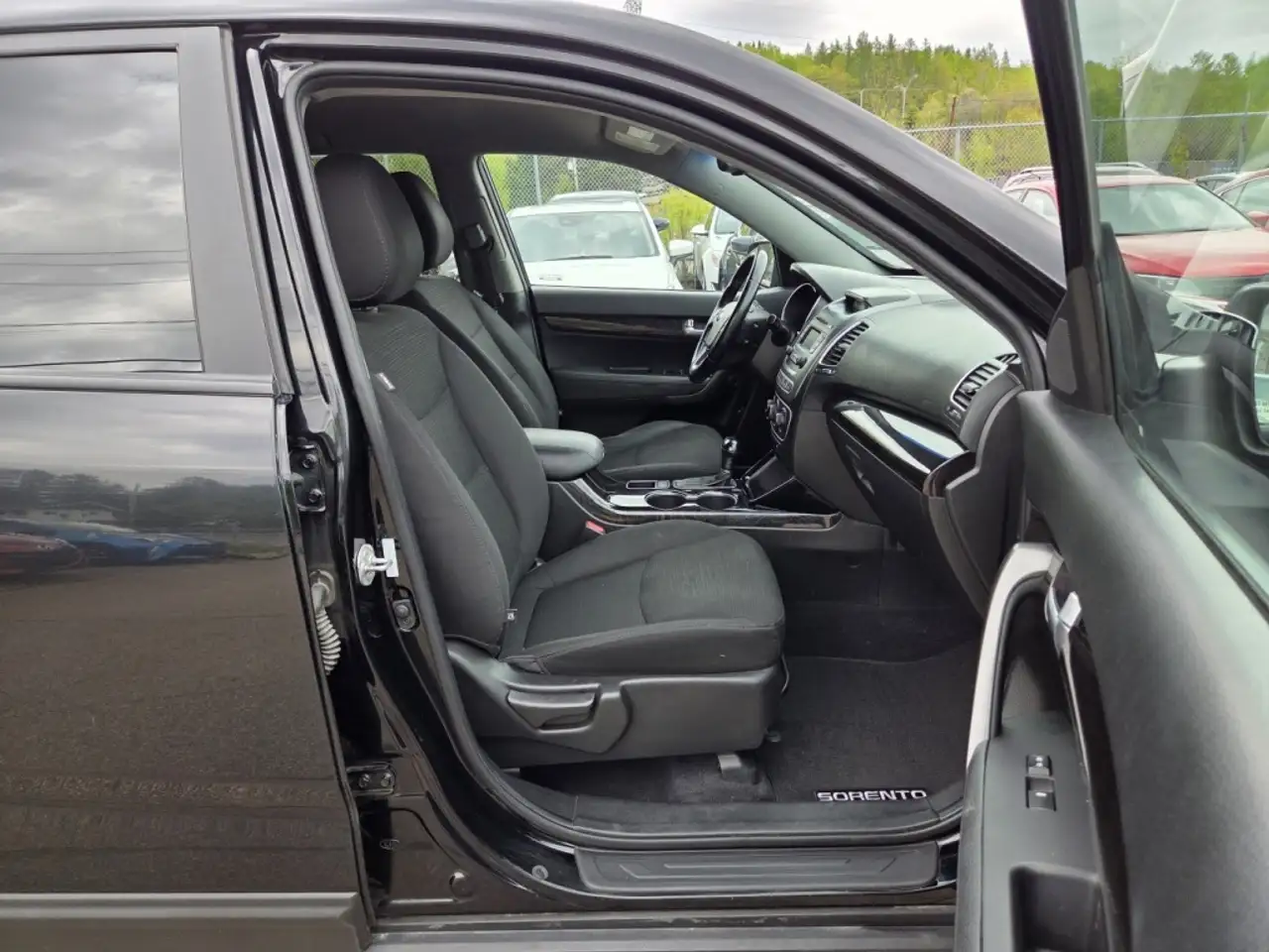 Kia Sorento photo Kia Sorento