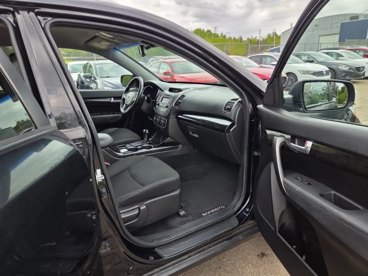 Kia Sorento photo Kia Sorento