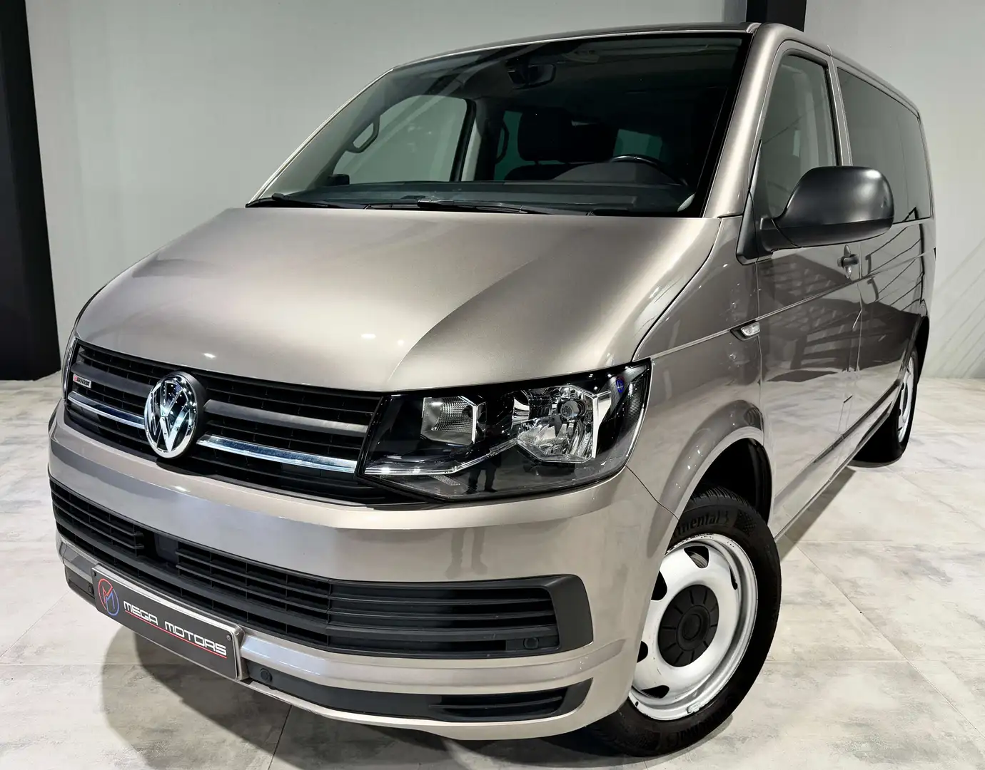 Volkswagen T6 Multivan 2.0TDi 150CV 4MOTiON  7PL  1ER MAiN  2019+ Bronze - 1