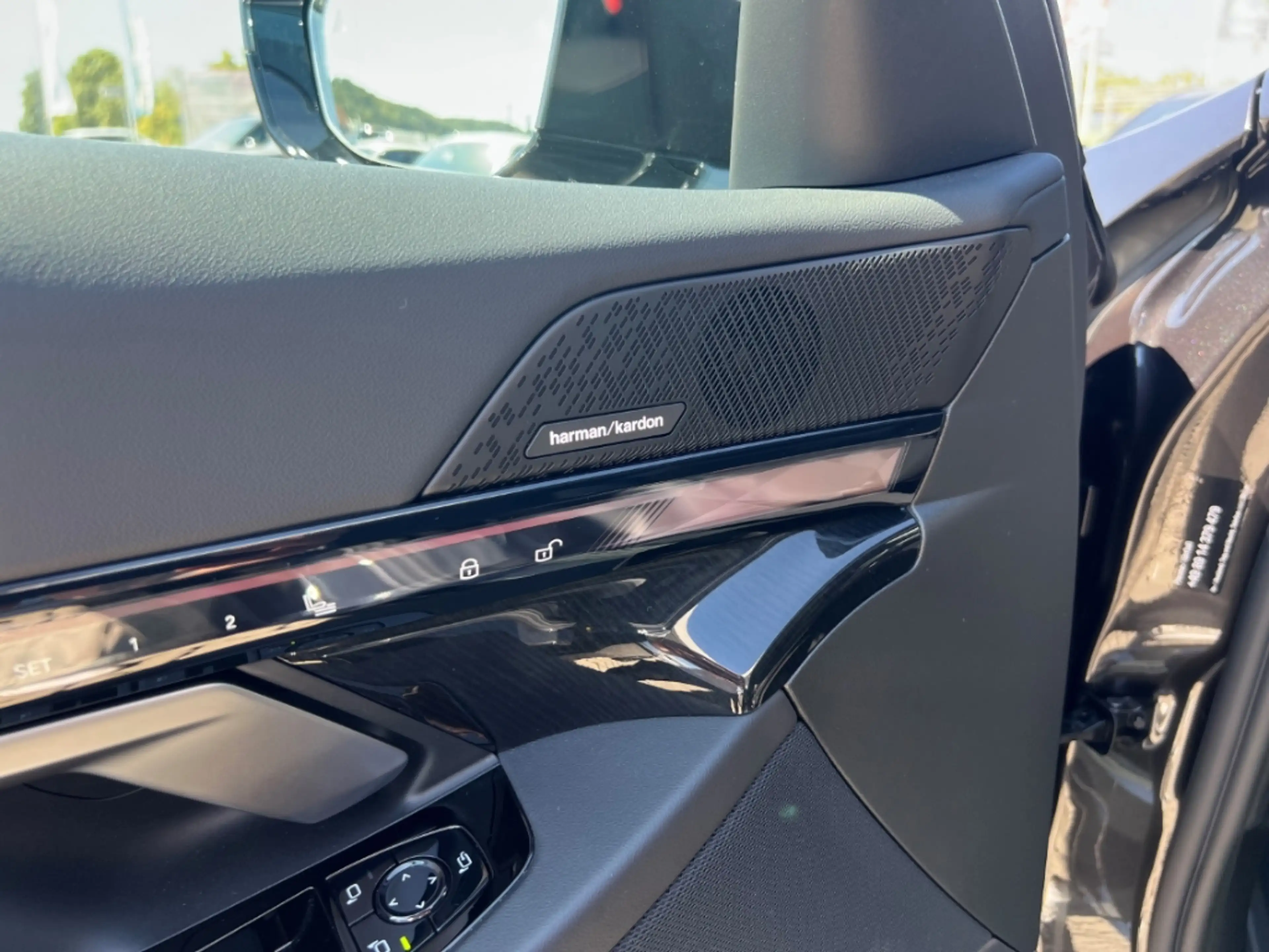 BMW 550 e xDr. Tour. M Sport 20'' AHK Pano Klimasitze Ad.F — photo 15