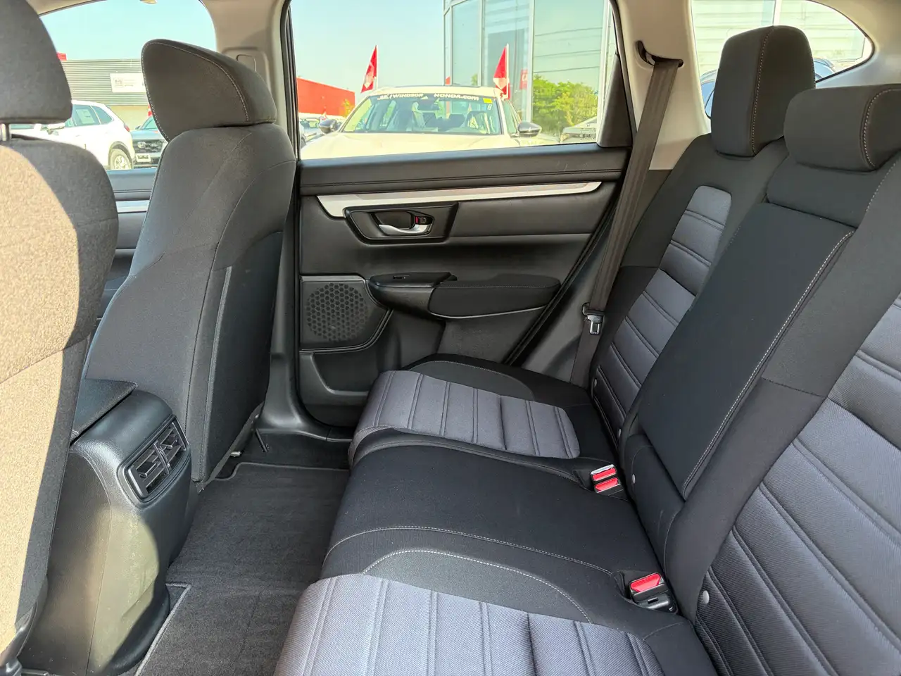 Honda CR-V photo Honda CR-V