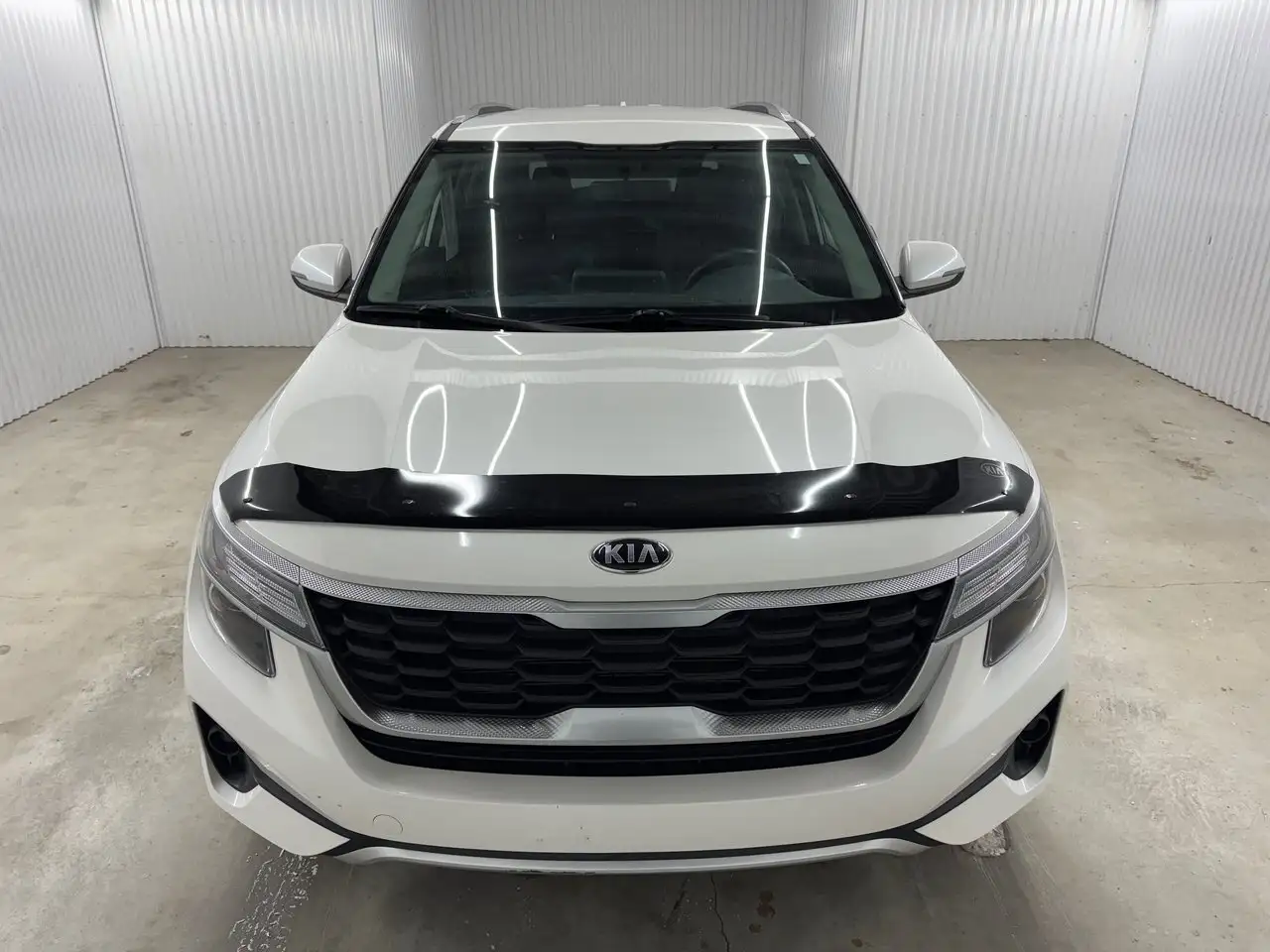 Kia Seltos снимка Kia Seltos