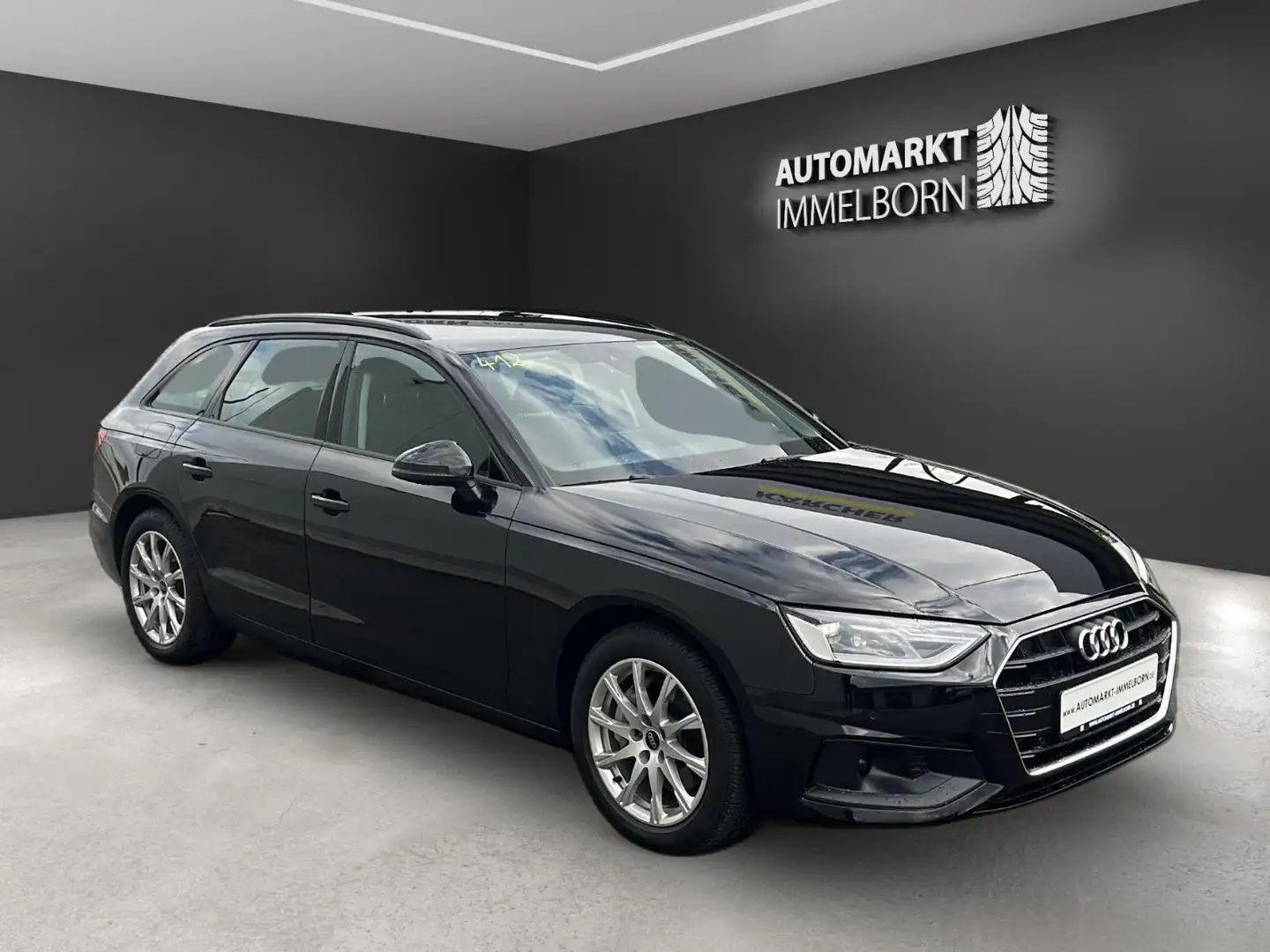 Audi A4 204ps 40 Tempo*AHK*DAB*LED*NaviTouch*LM* Schwarz - 1