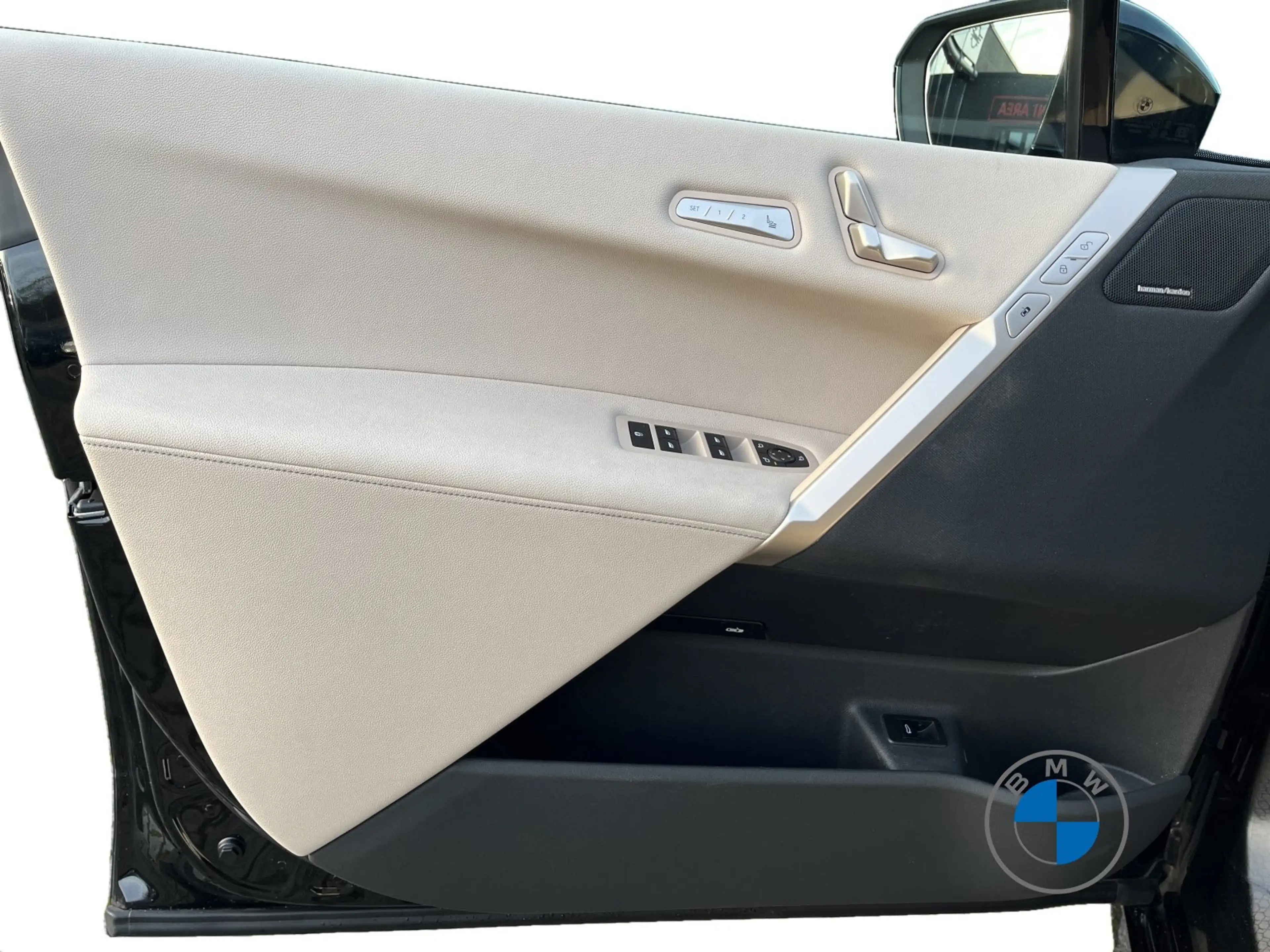 BMW iX xDrive40 Sport 22" AHK Massage Memory H&K — photo 9
