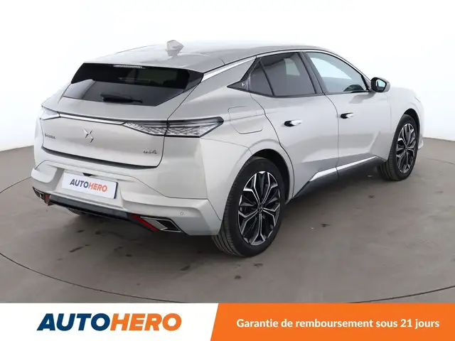 DS Automobiles DS 4 view 6
