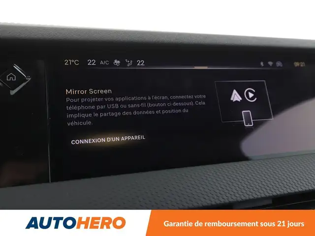 DS Automobiles DS 4 view 24