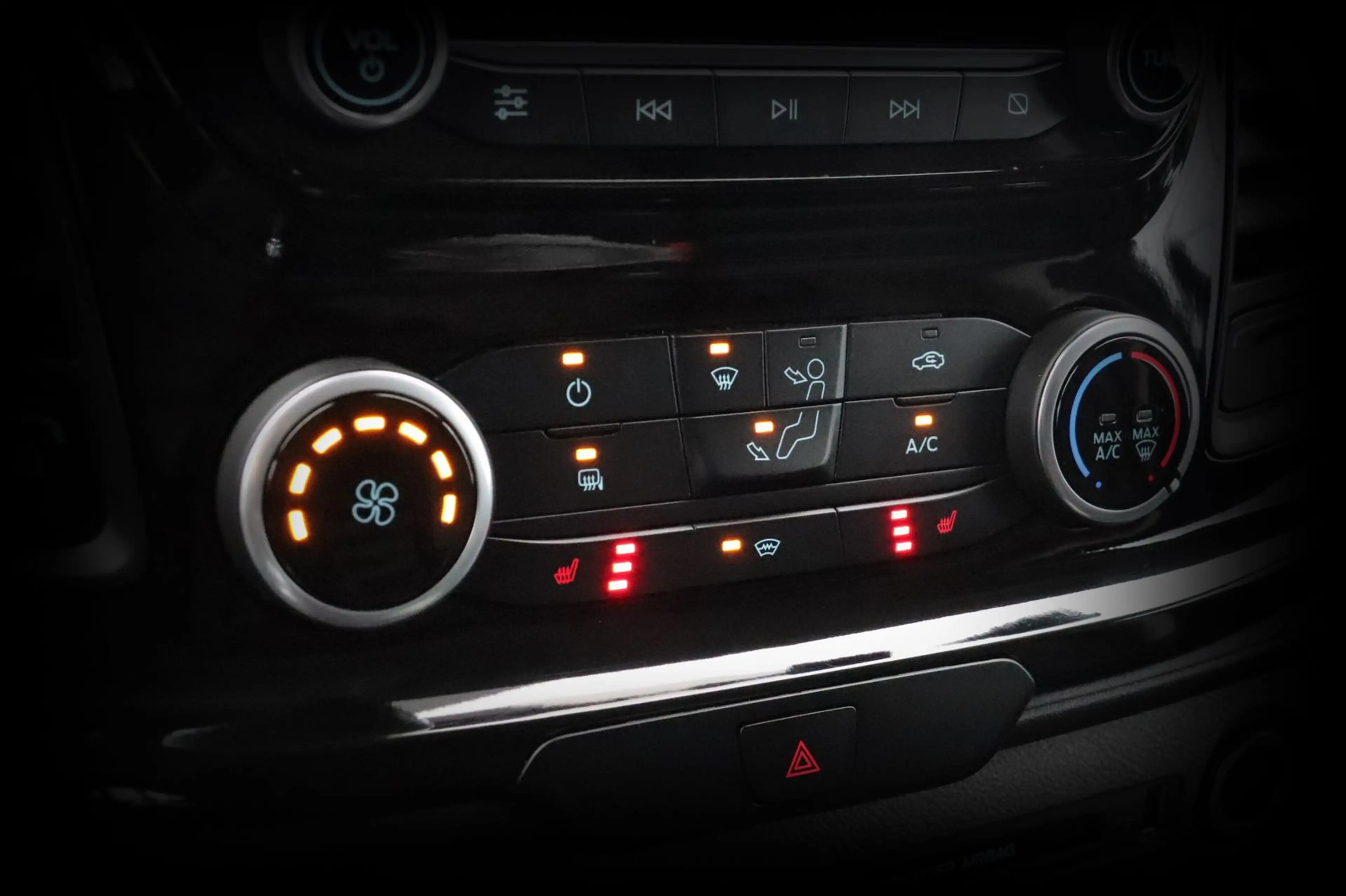 Ford Transit Custom 340 L1 Trend*1.Hand*NAVI*PDC*SHZ* — photo 13