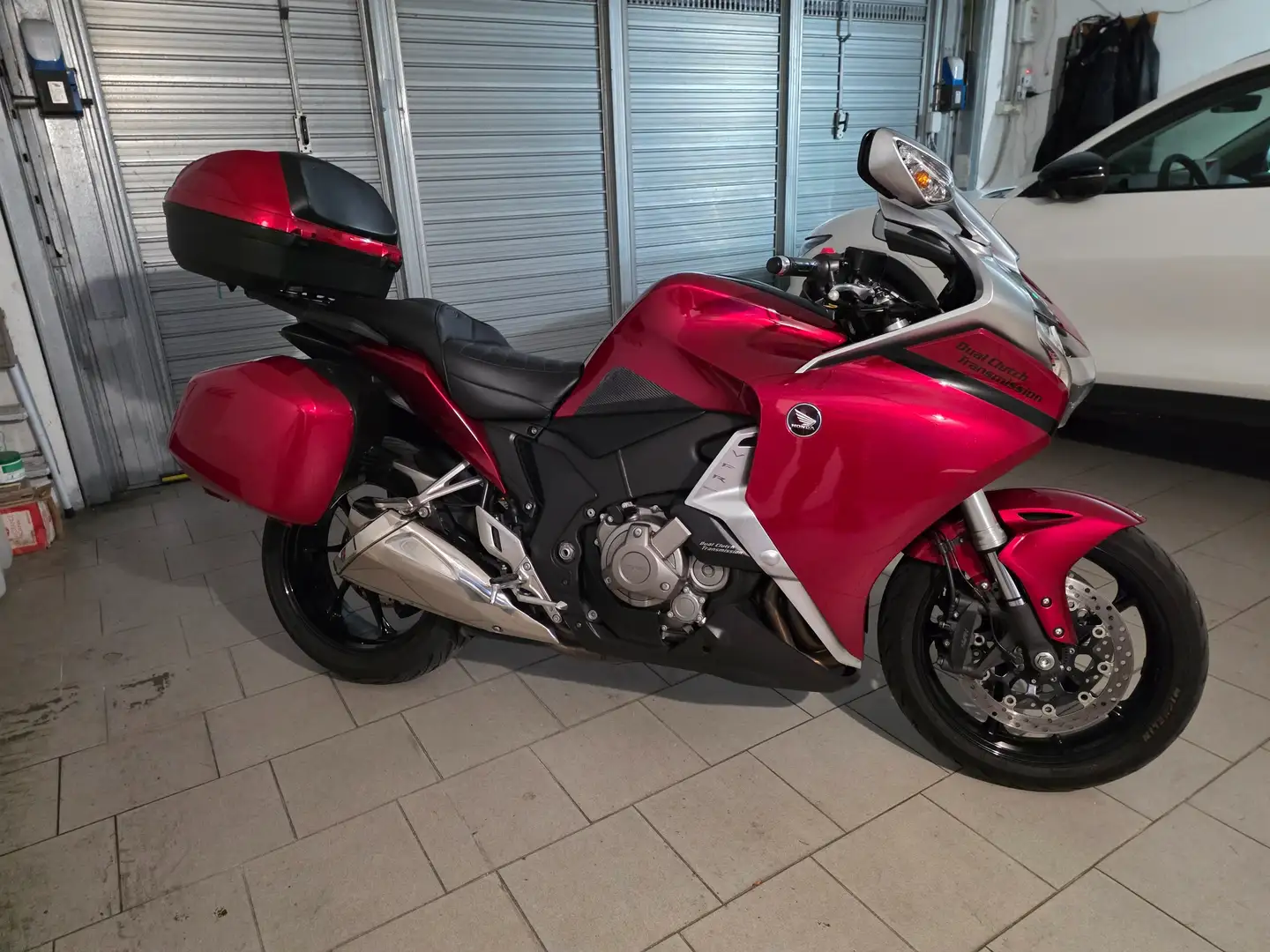 Honda VFR 1200 DCT cambio automatico Czerwony - 2