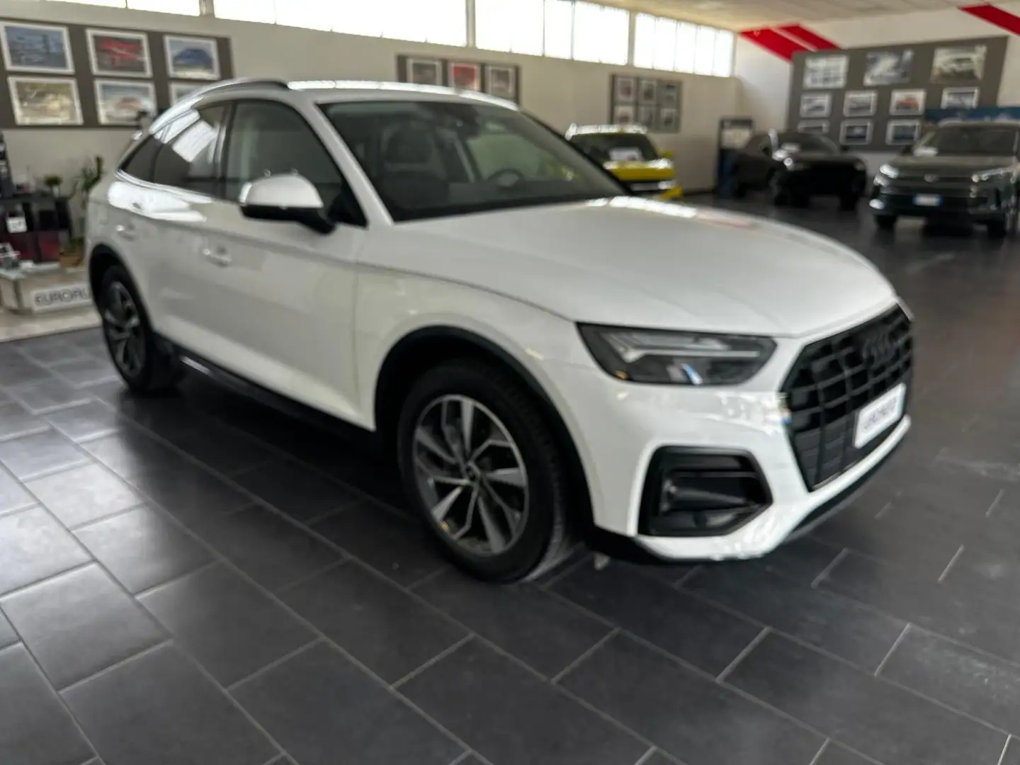 Audi Q5 Q5 Sportback 35 2.0 tdi mhev 12V s-tronic Wit - 2