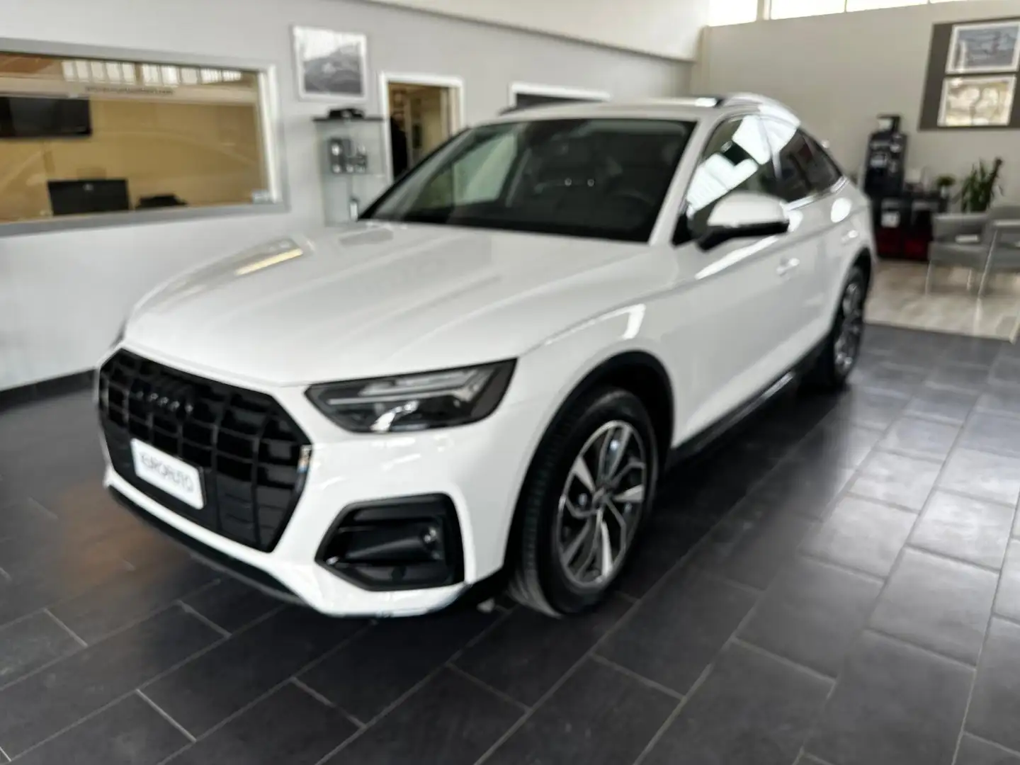 Audi Q5 Q5 Sportback 35 2.0 tdi mhev 12V s-tronic Wit - 1