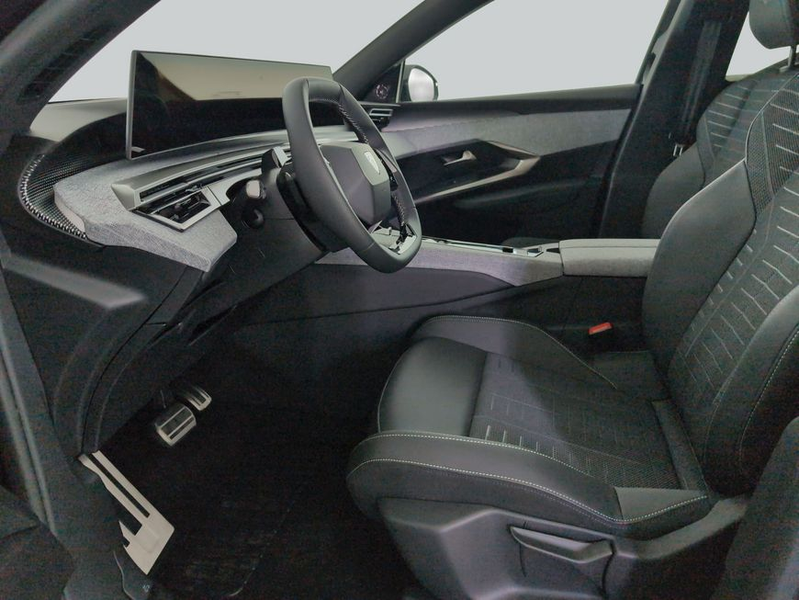 Peugeot 5008 Hybrid 145 e-DSC6 GT 100 kW, 5-türig — photo 9