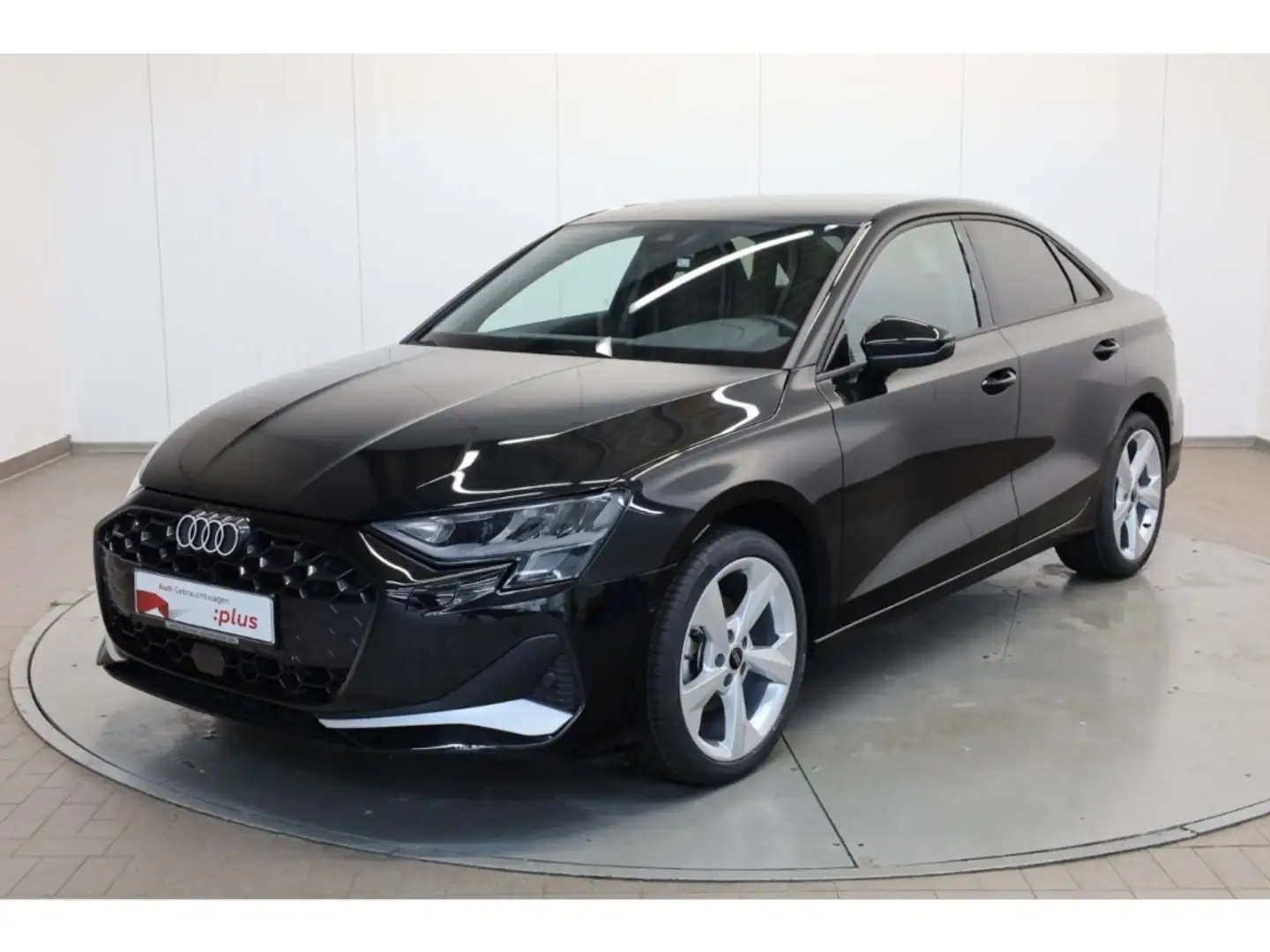 Audi A3 Limousine 30 TFSI advanced S-Tronic 18''/NAV Schwarz - 2