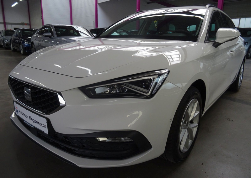 SEAT Leon LEON ST 2.0 TDI STYLE*AHK*ACC*CAM*KEY*BEATS*LED*