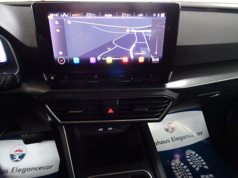 SEAT Leon LEON ST 2.0 TDI STYLE*AHK*ACC*CAM*KEY*BEATS*LED* — photo 5