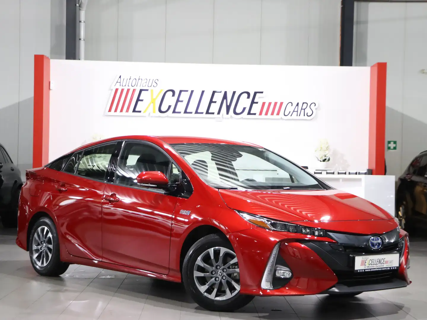 Toyota Prius Plug-in Hybrid EXECUTIVE / LED, VC+HEAD-UP Rot - 1