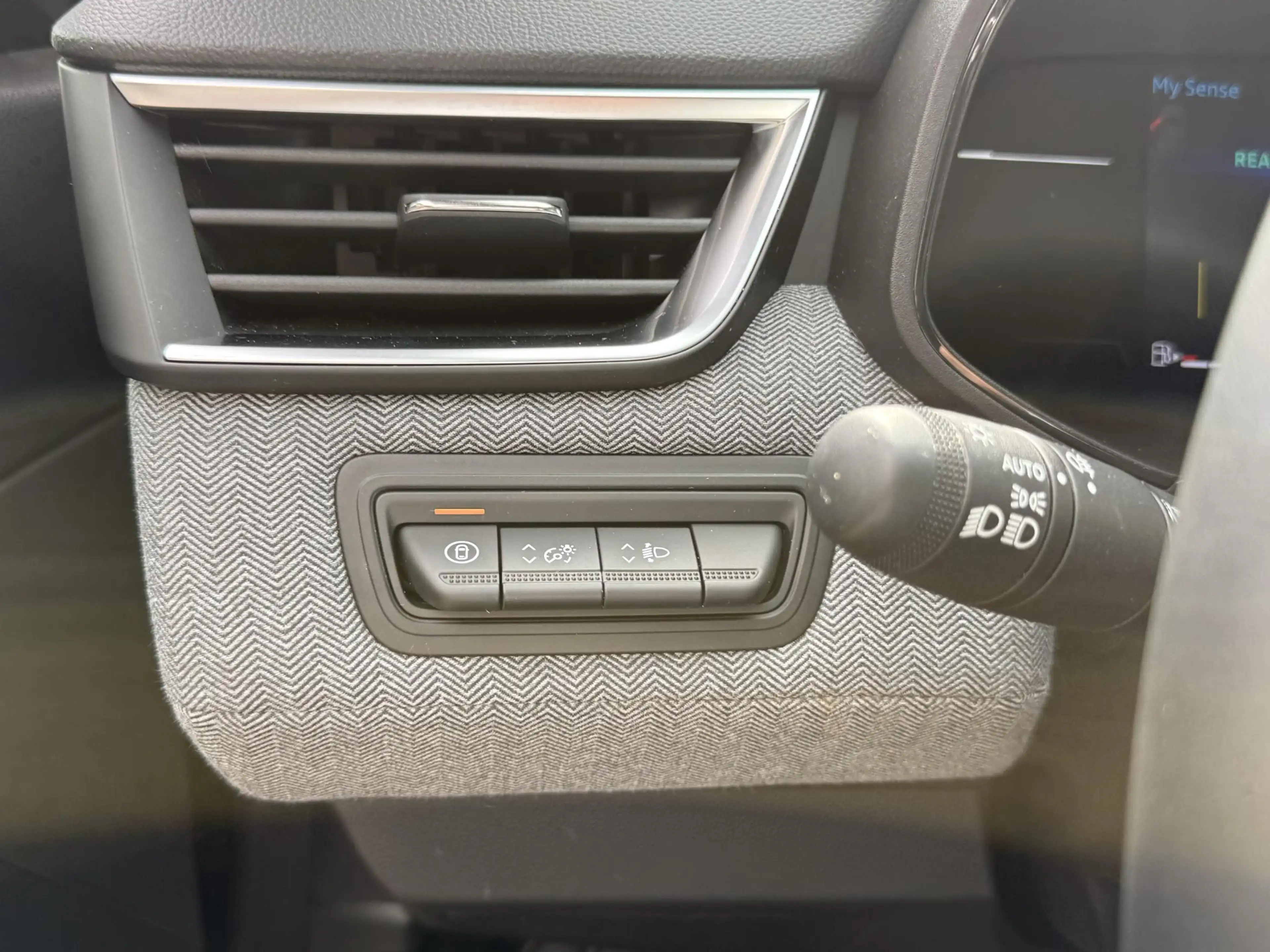 Renault Clio 1.6 E-Tech Full Hybrid 145 techno | NAP | Navigati — photo 12