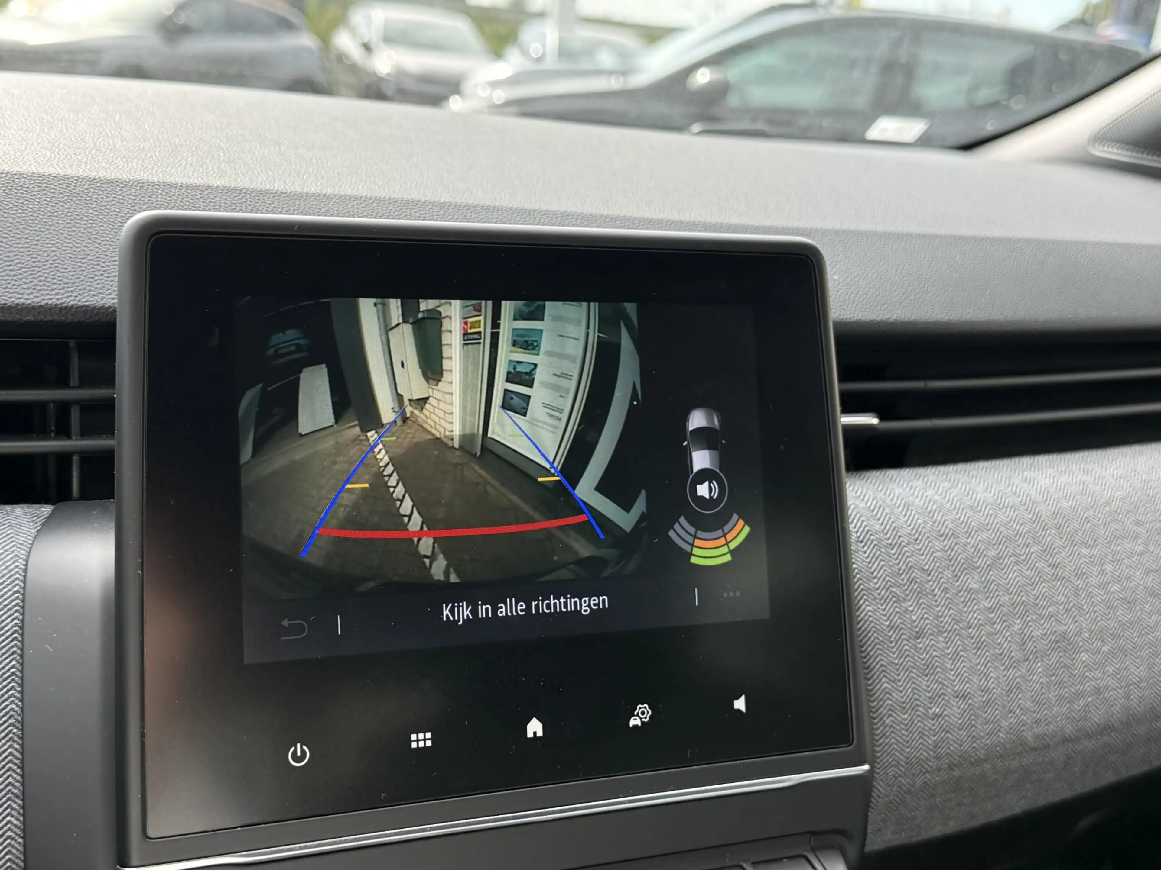 Renault Clio 1.6 E-Tech Full Hybrid 145 techno | NAP | Navigati — photo 20