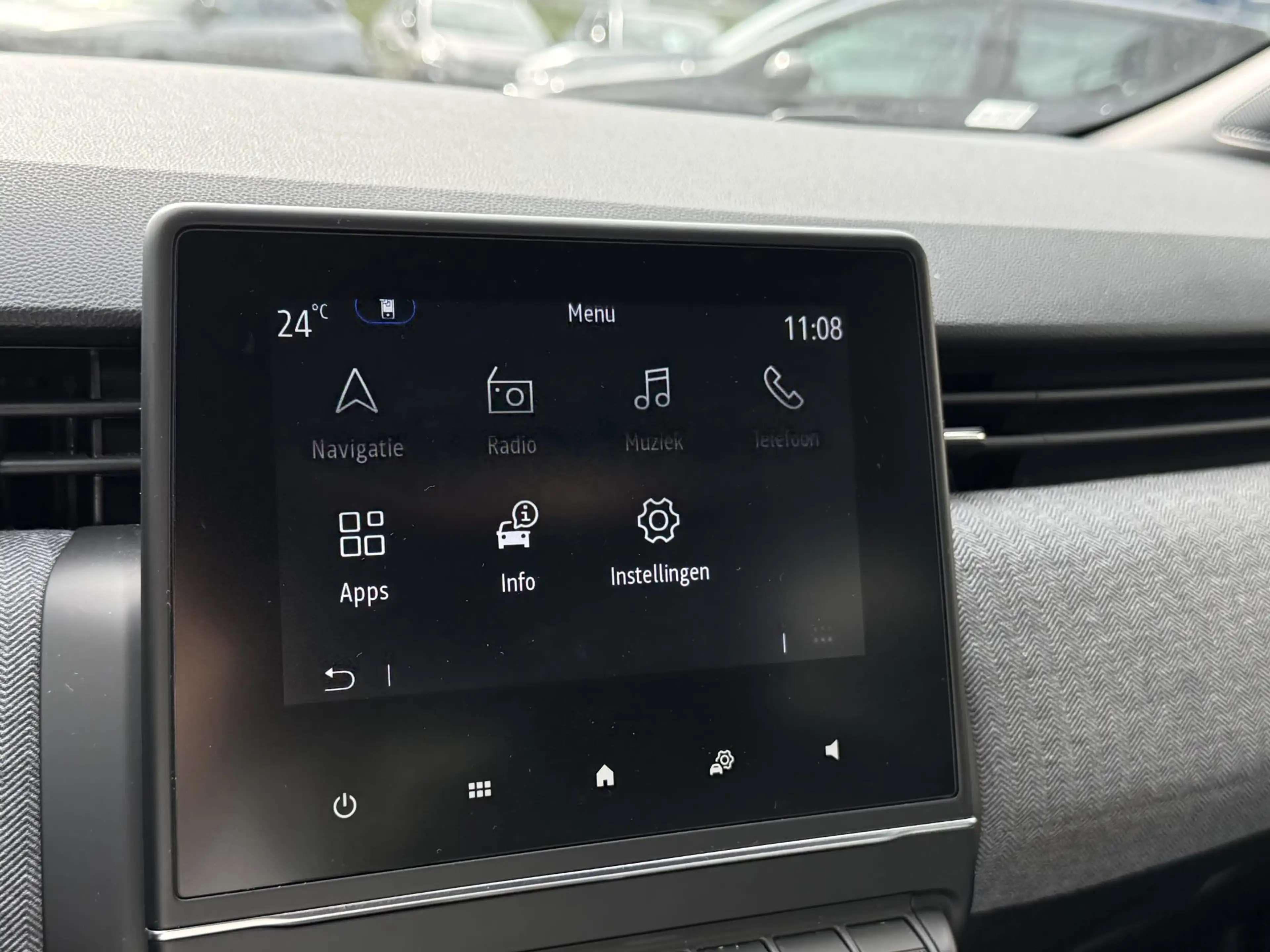 Renault Clio 1.6 E-Tech Full Hybrid 145 techno | NAP | Navigati — photo 21